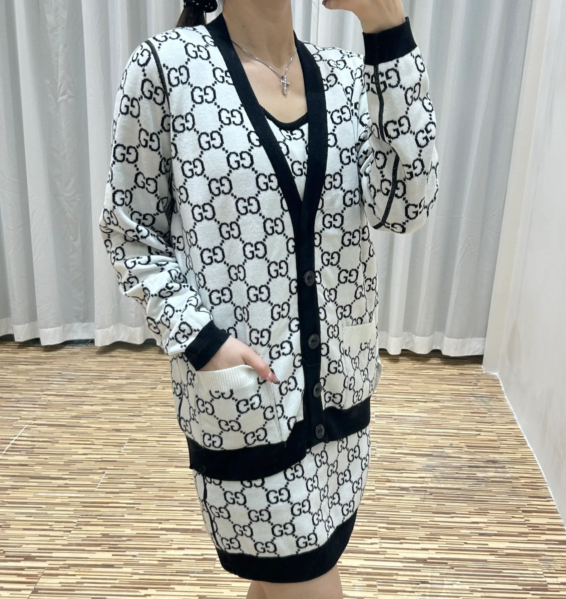 Джемперы И Свитеры Женские Gucci 12755