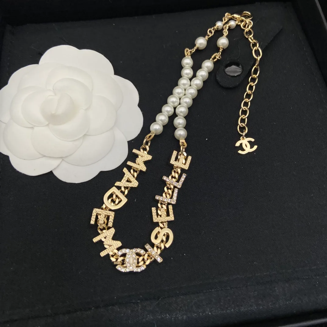 Бижутерия Chanel 270541