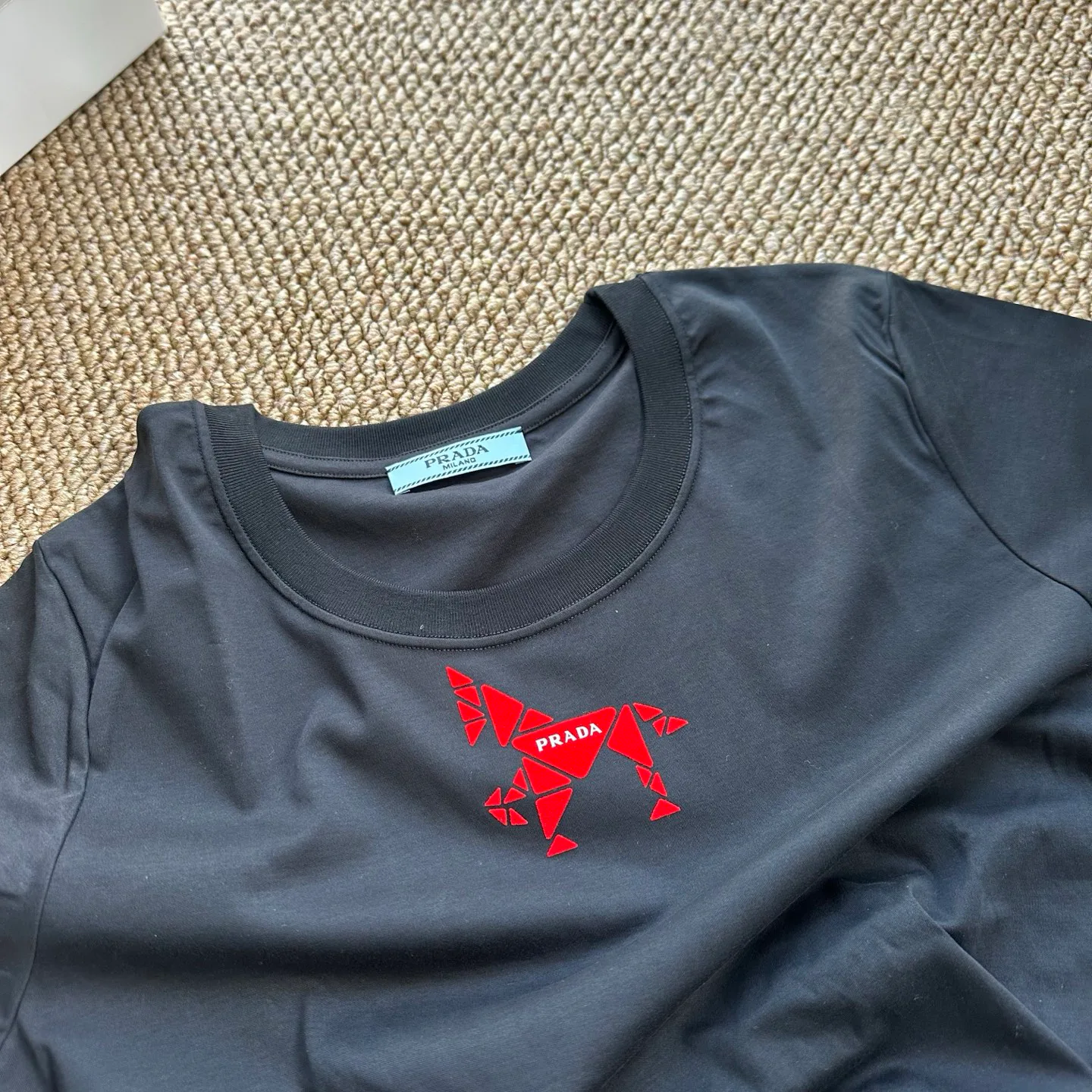 Футболки Женские Prada 5892821