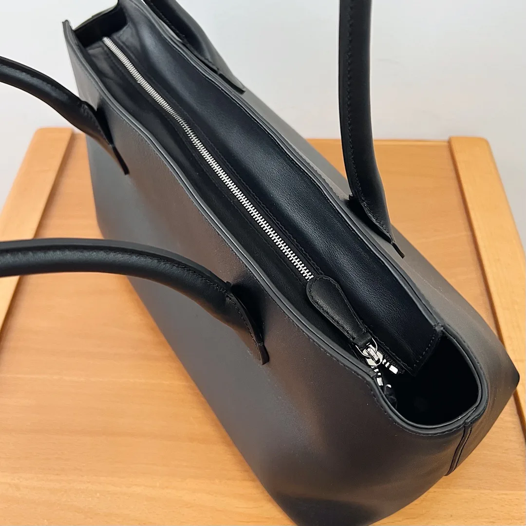 Сумки На Ремне Женские The Row 116243