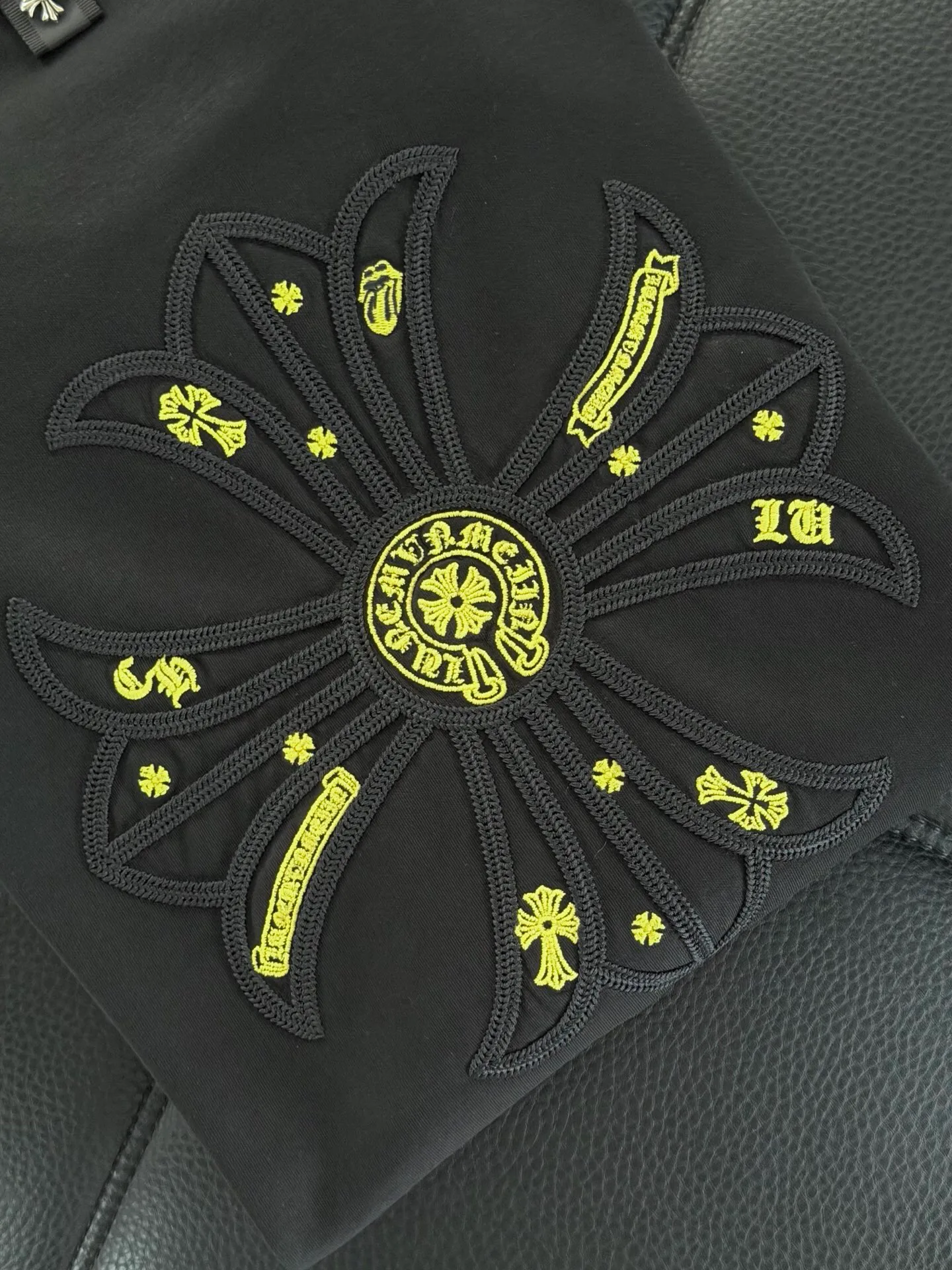 Футболки Женские Chrome Hearts 11701336