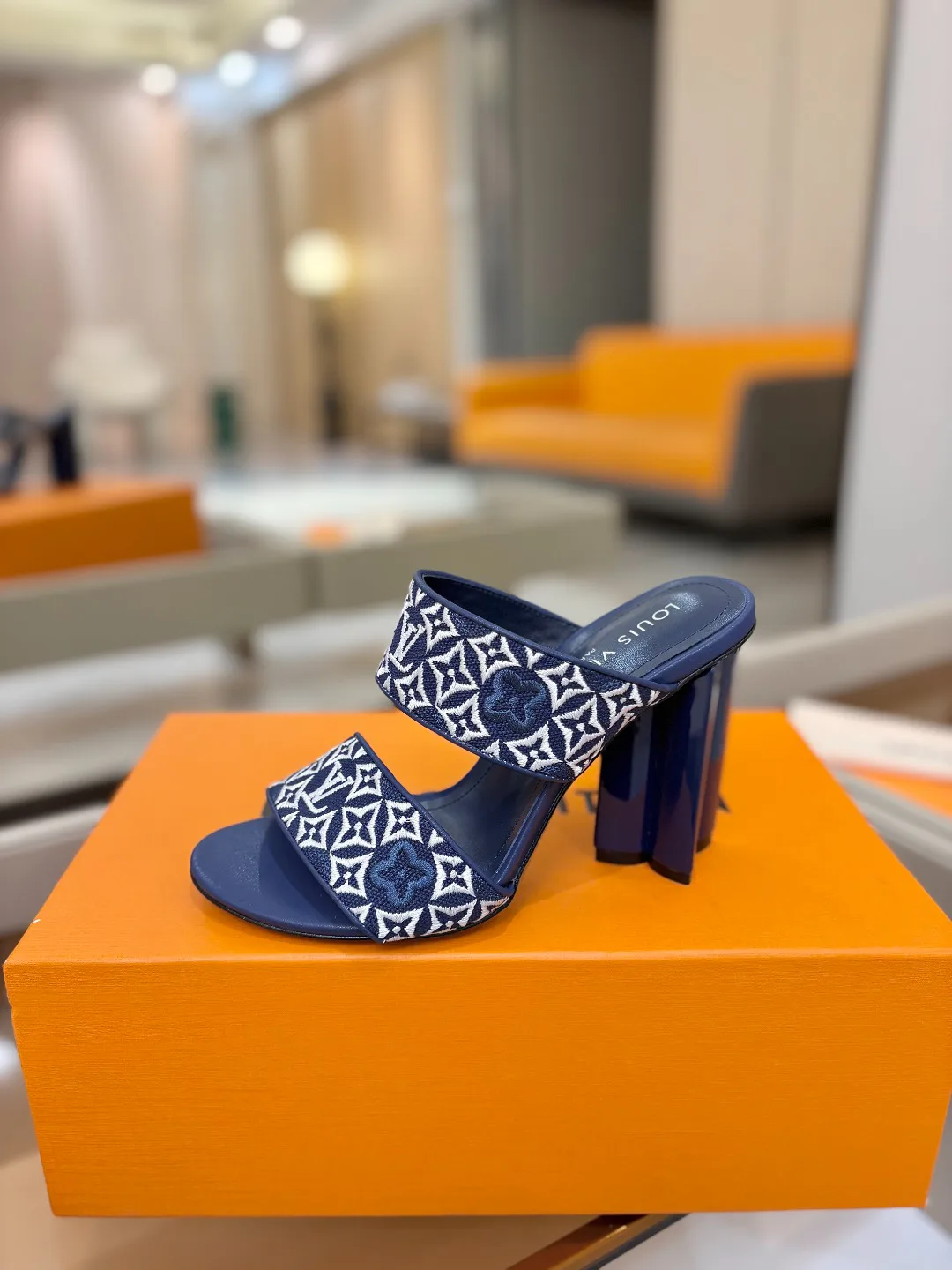 Сандалии Женские Louis Vuitton 9865327