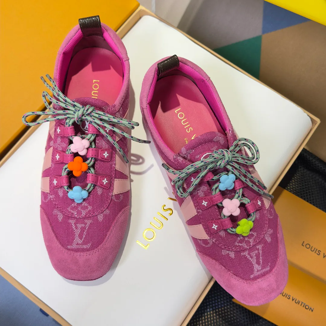 Кроссовки Женские Louis Vuitton 17780707