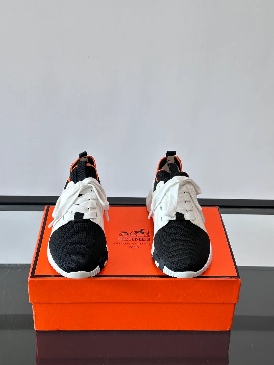 Кроссовки Женские Hermes 77597