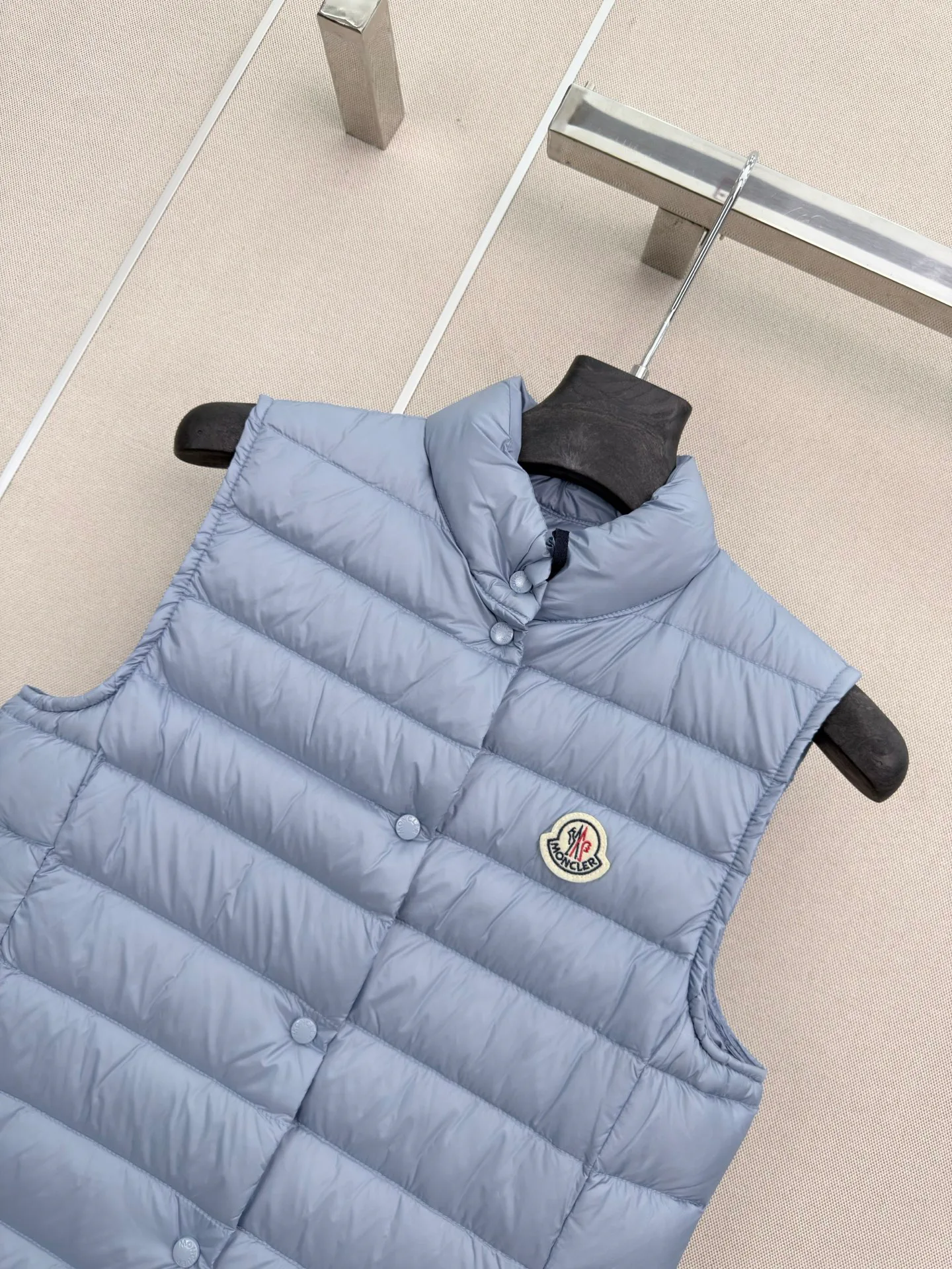 Куртки И Пуховики Женские Moncler 18108521