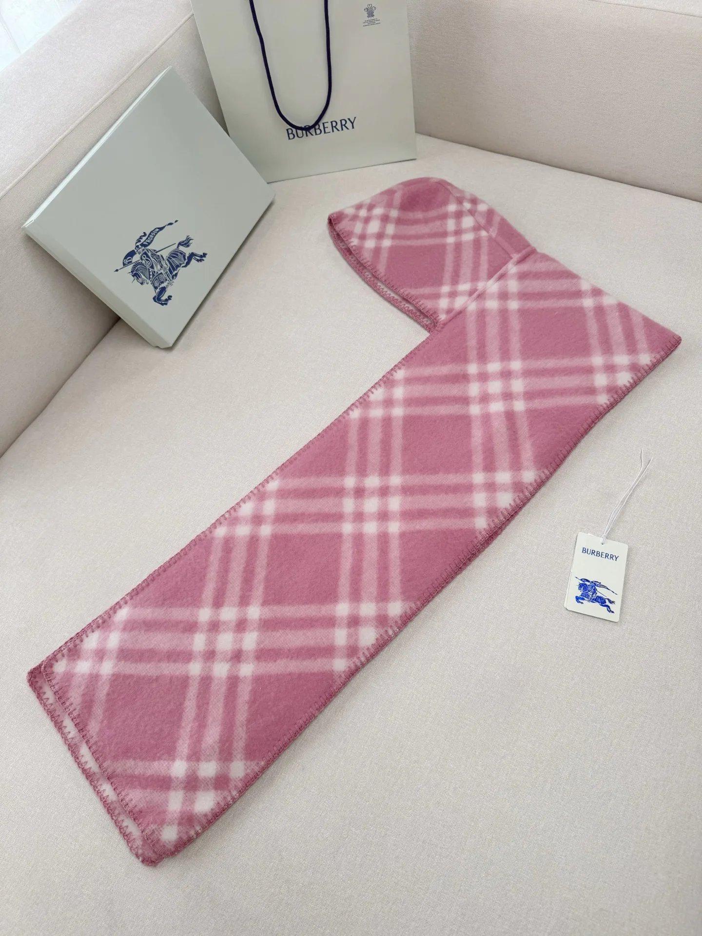 Шарфы Burberry 183781