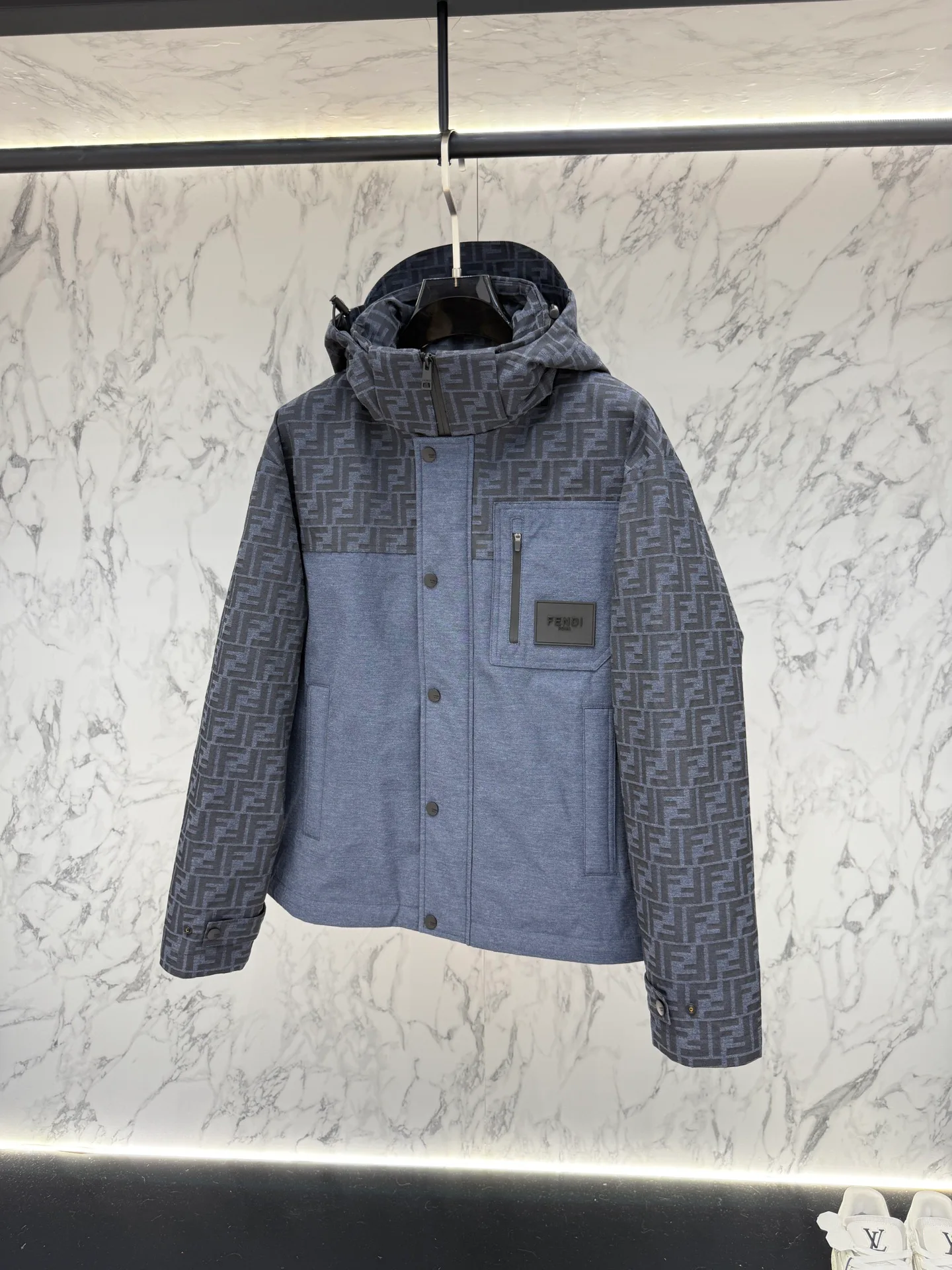 Куртки И Пуховики Мужские Fendi 4000190