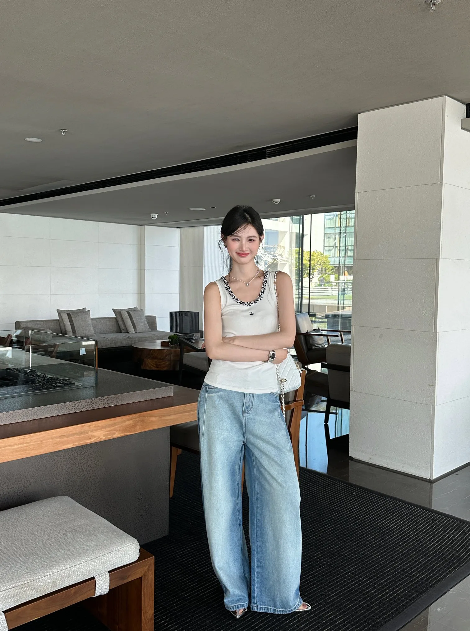 Жилеты Женские Chanel 11266895