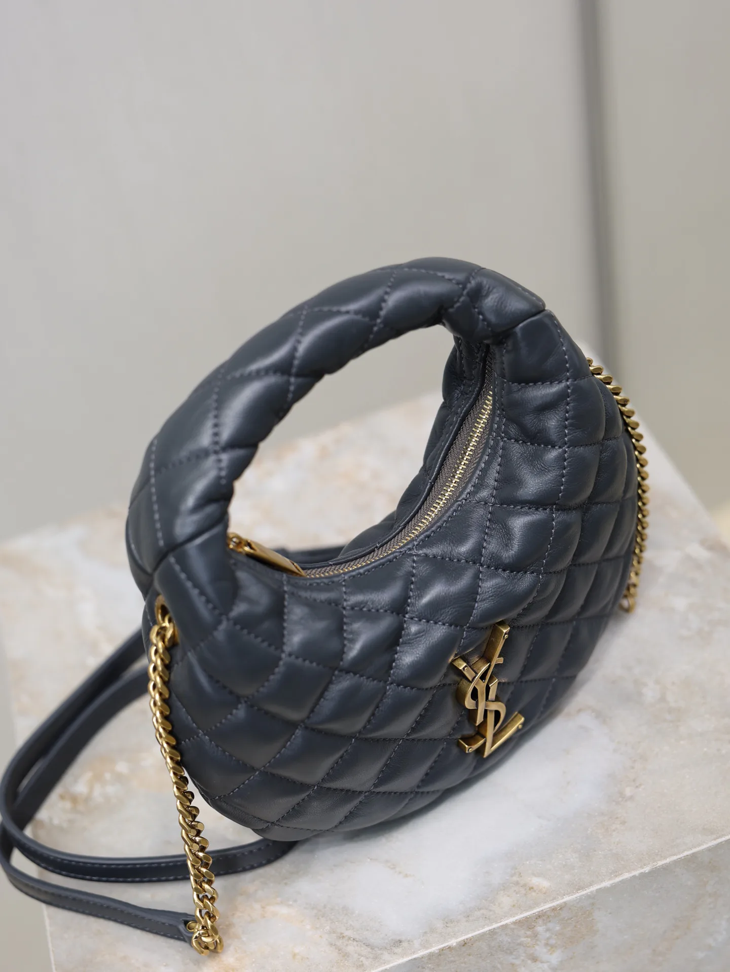 Сумки На Ремне Женские Saint Laurent 11504337