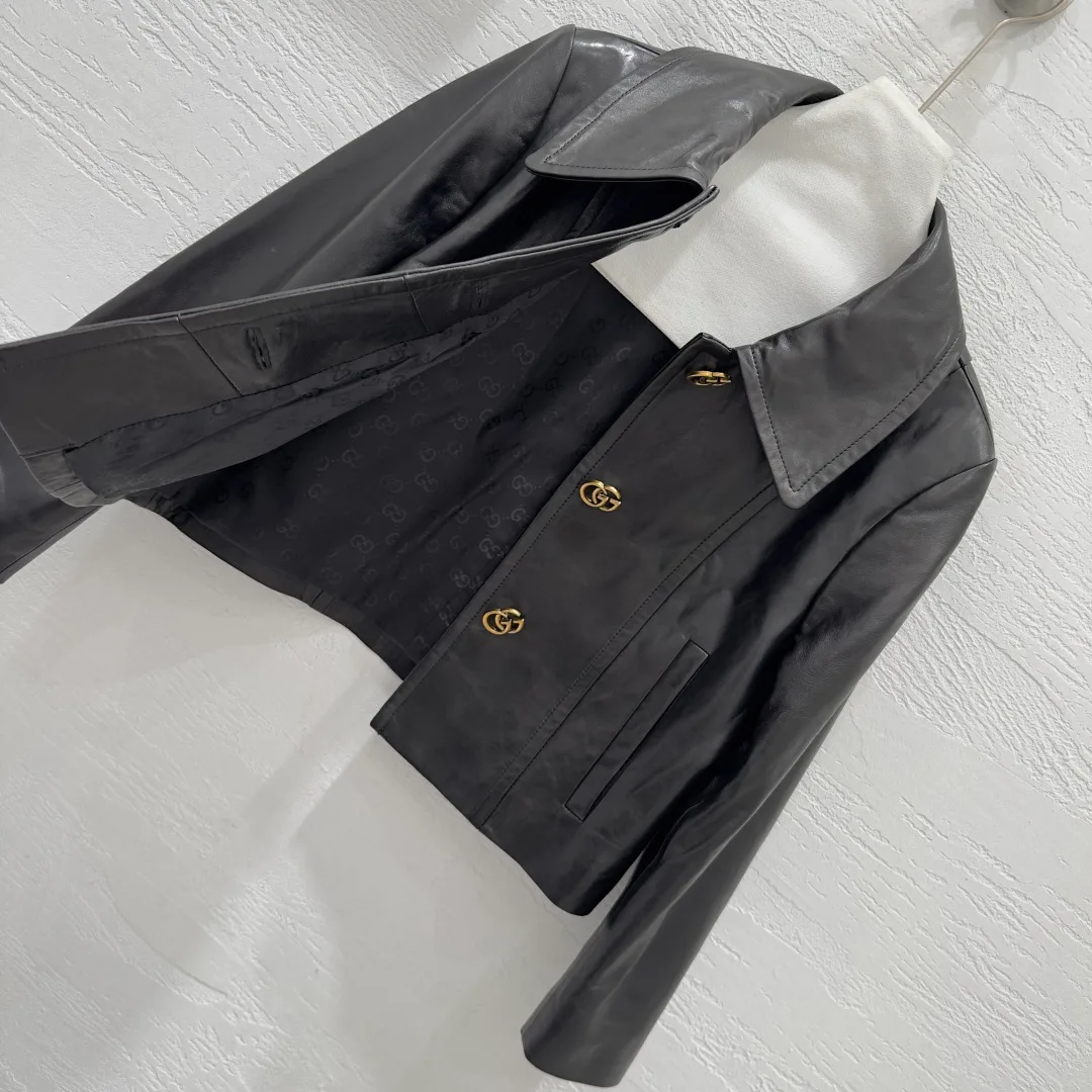 Кожаные Куртки И Дублёнки Женские Gucci 18064715