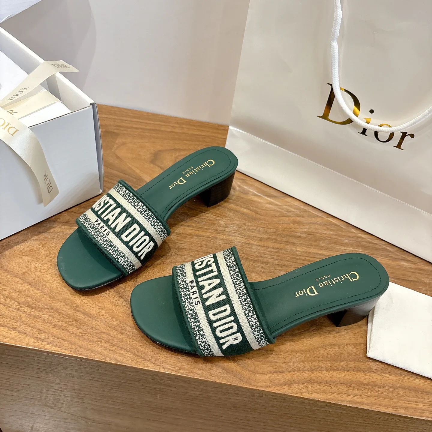 Босоножки Женские Christian Dior 1137315