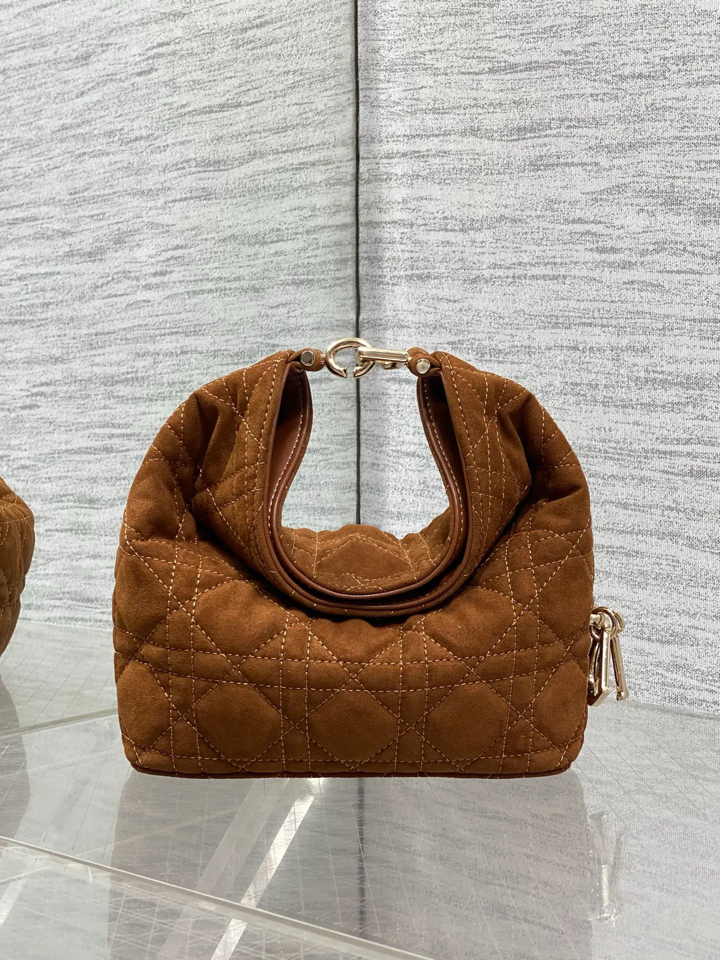 Классические Сумки Женские Christian Dior 18242090