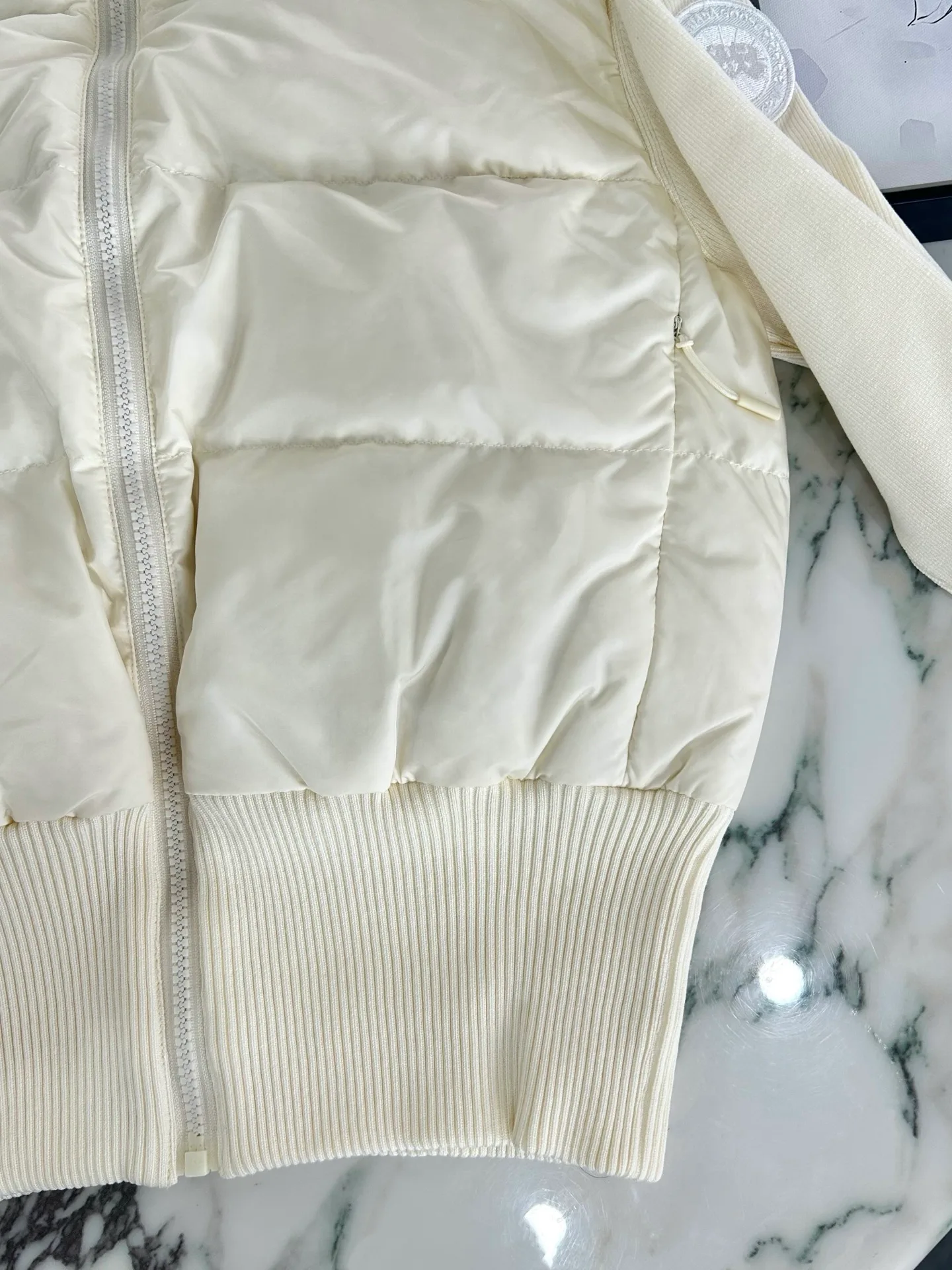 Куртки И Пуховики Мужские Canada Goose 18231172