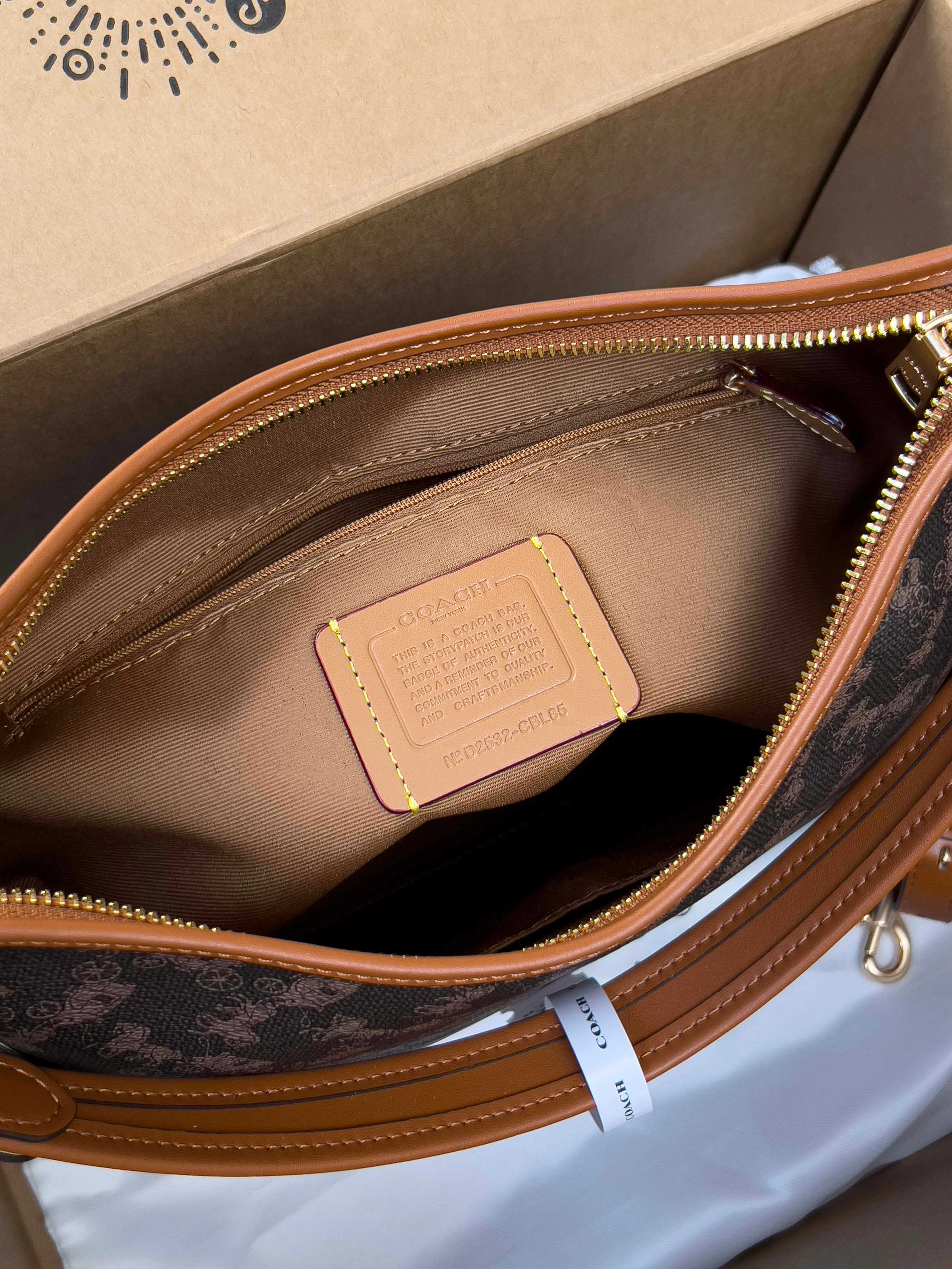 Классические Сумки Женские Coach 11204170