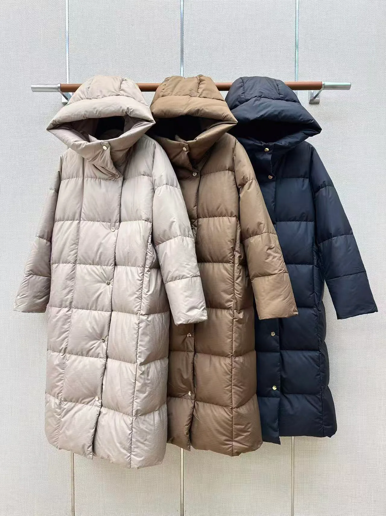 Куртки И Пуховики Женские Max Mara 18761943