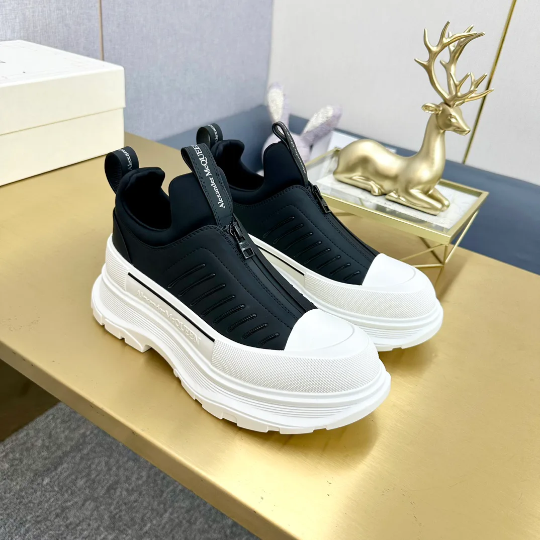 Кроссовки Женские Alexander Mcqueen 18397476