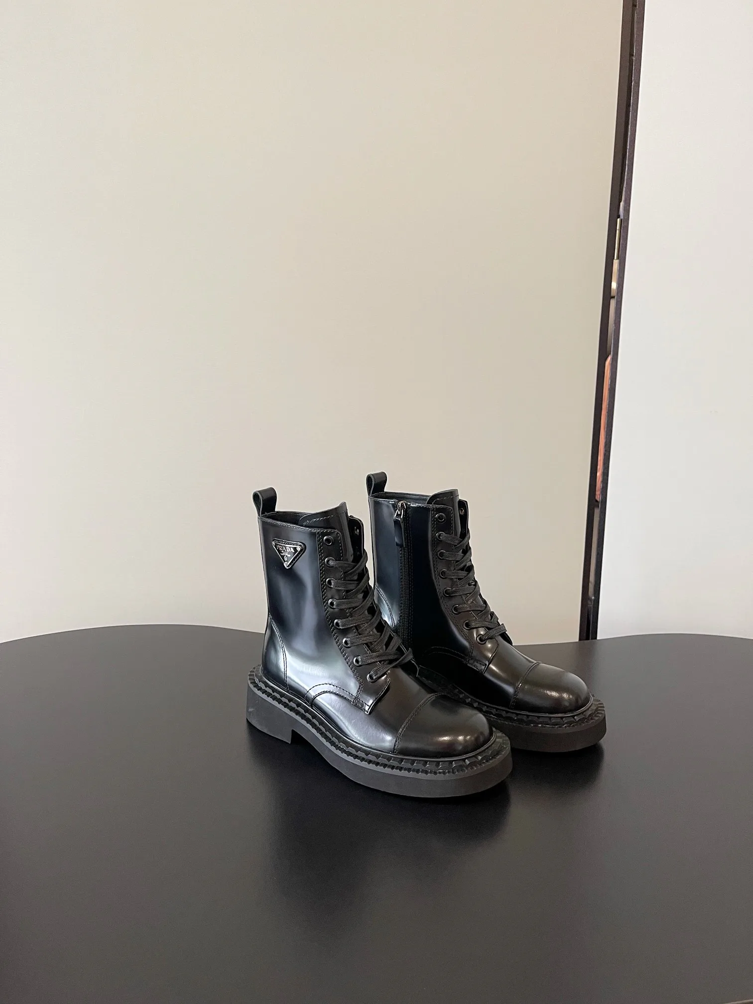 Ботинки Женские Prada 18333875