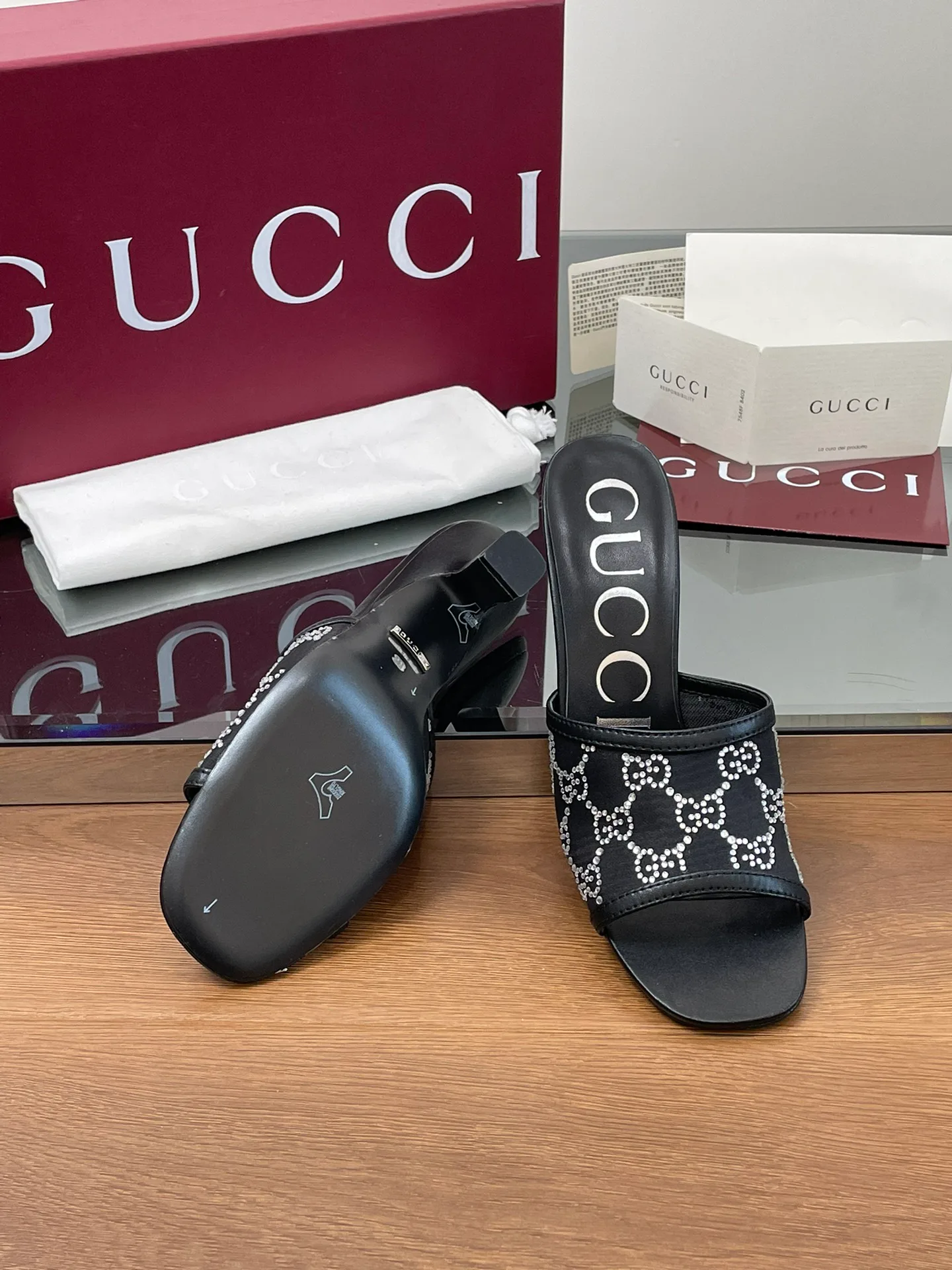 Босоножки Женские Gucci 13413368