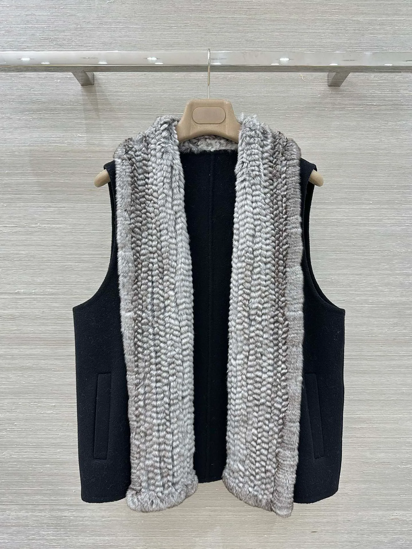 Жилеты Женские Loro Piana 3721610