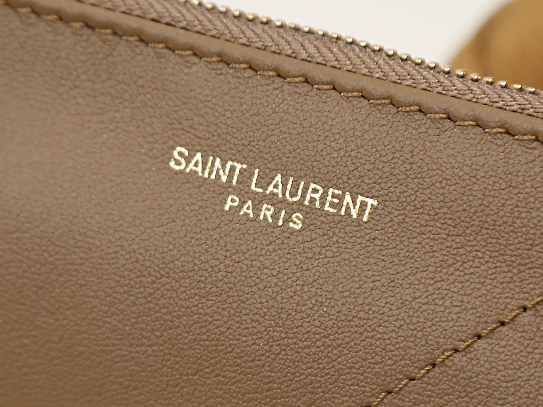 Классические Сумки Женские Saint Laurent 10000408