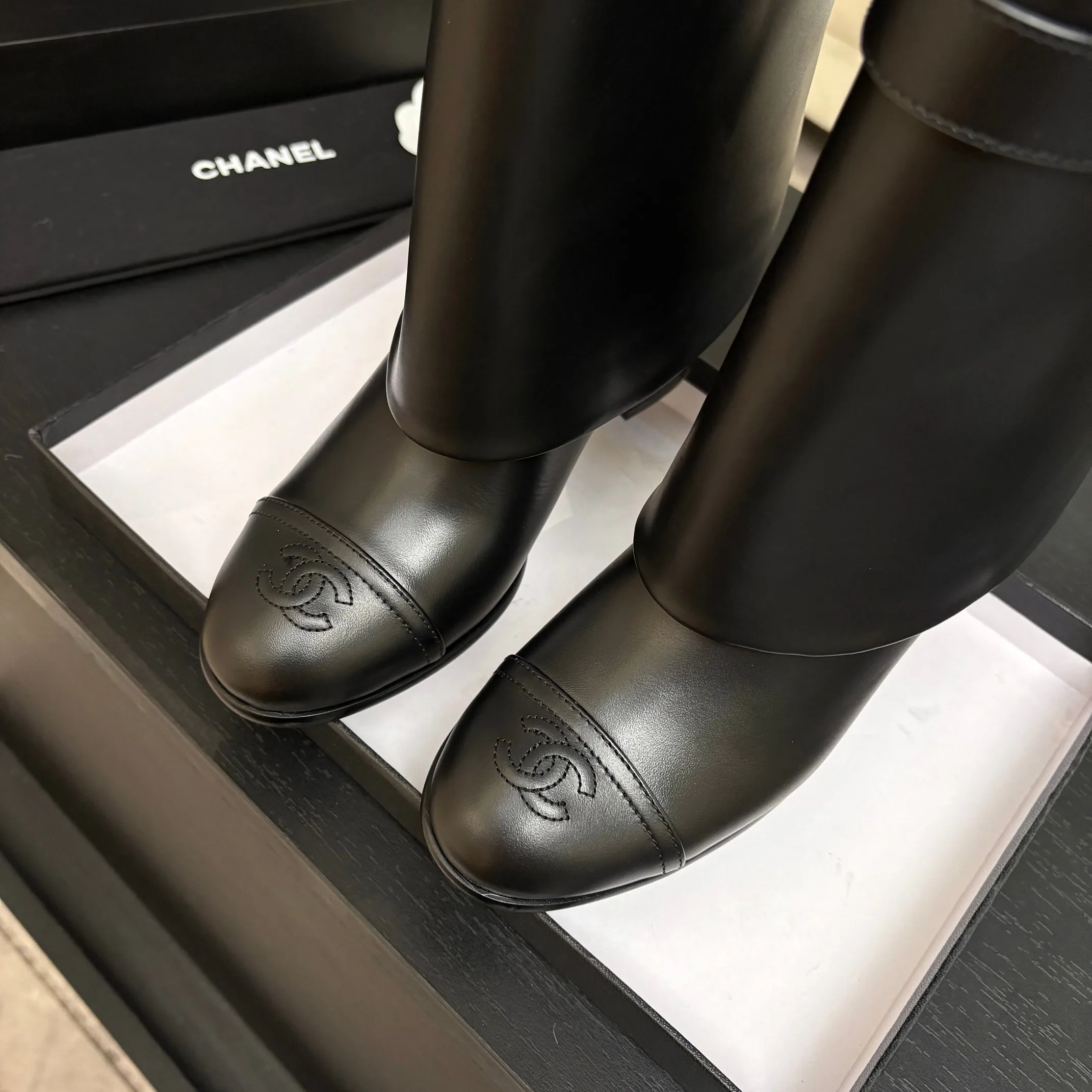 Сапоги Женские Chanel 18628040
