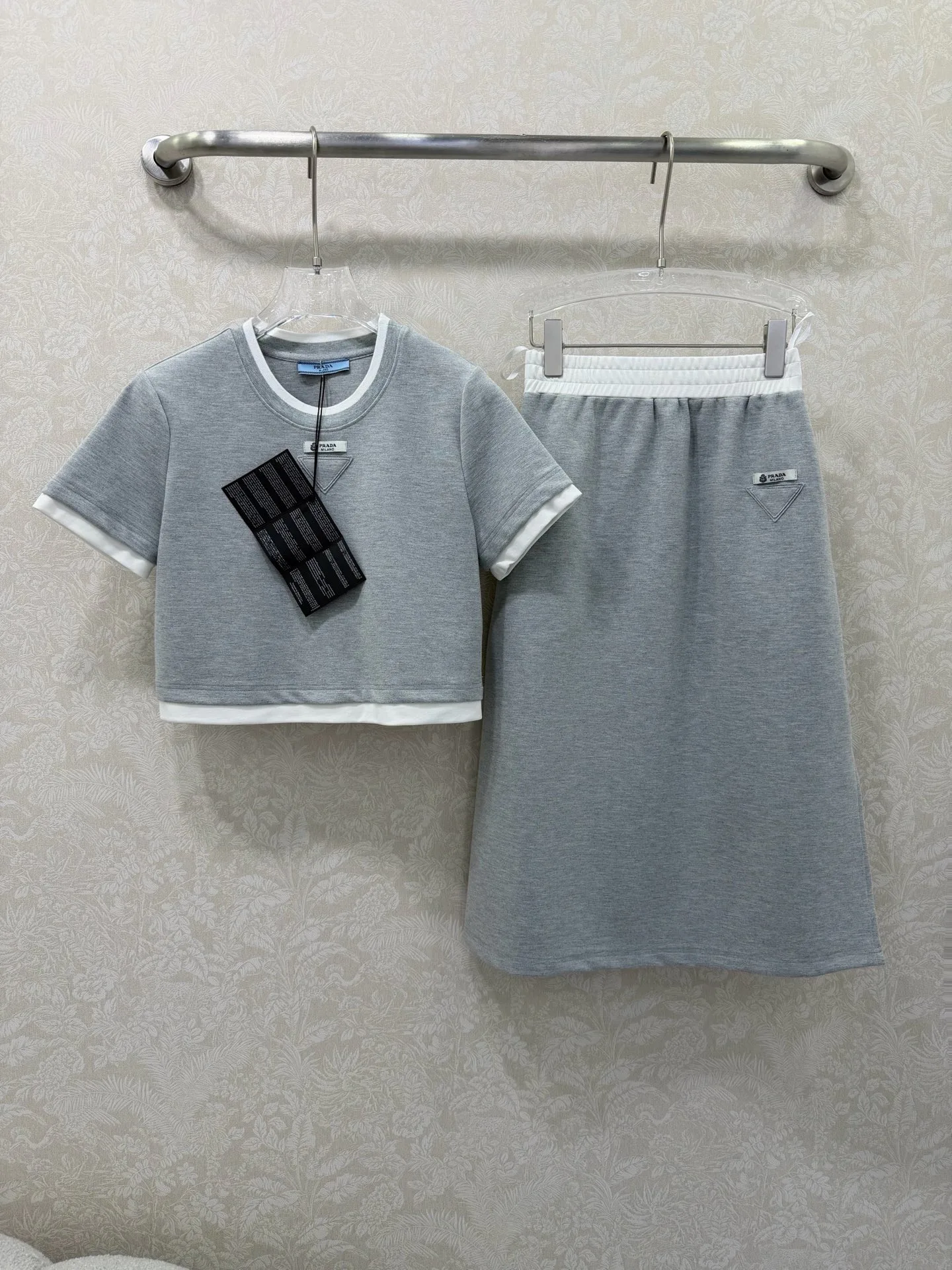 Костюмы Женские Prada 10568111