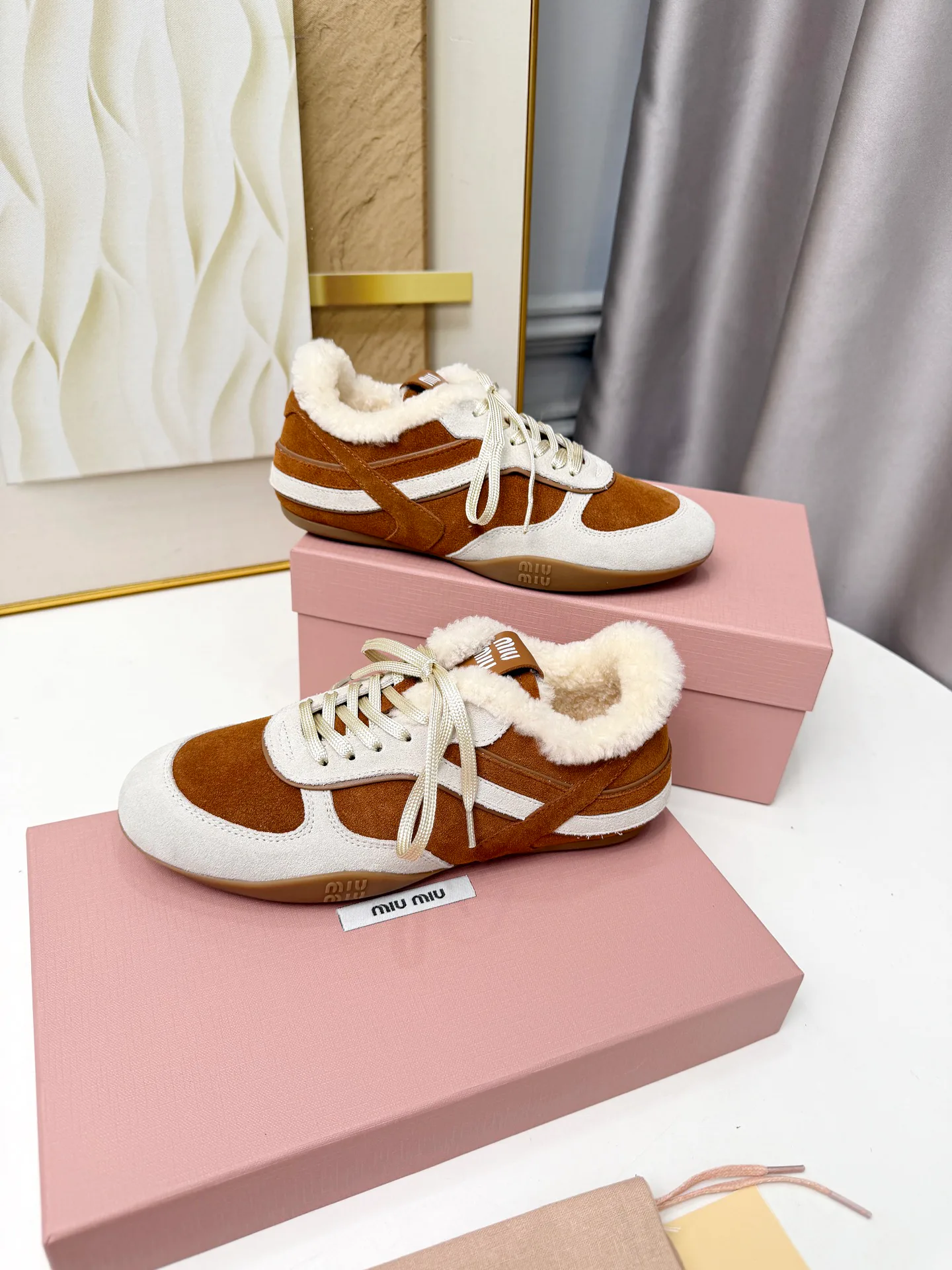 Кроссовки Женские Miu Miu 19292547