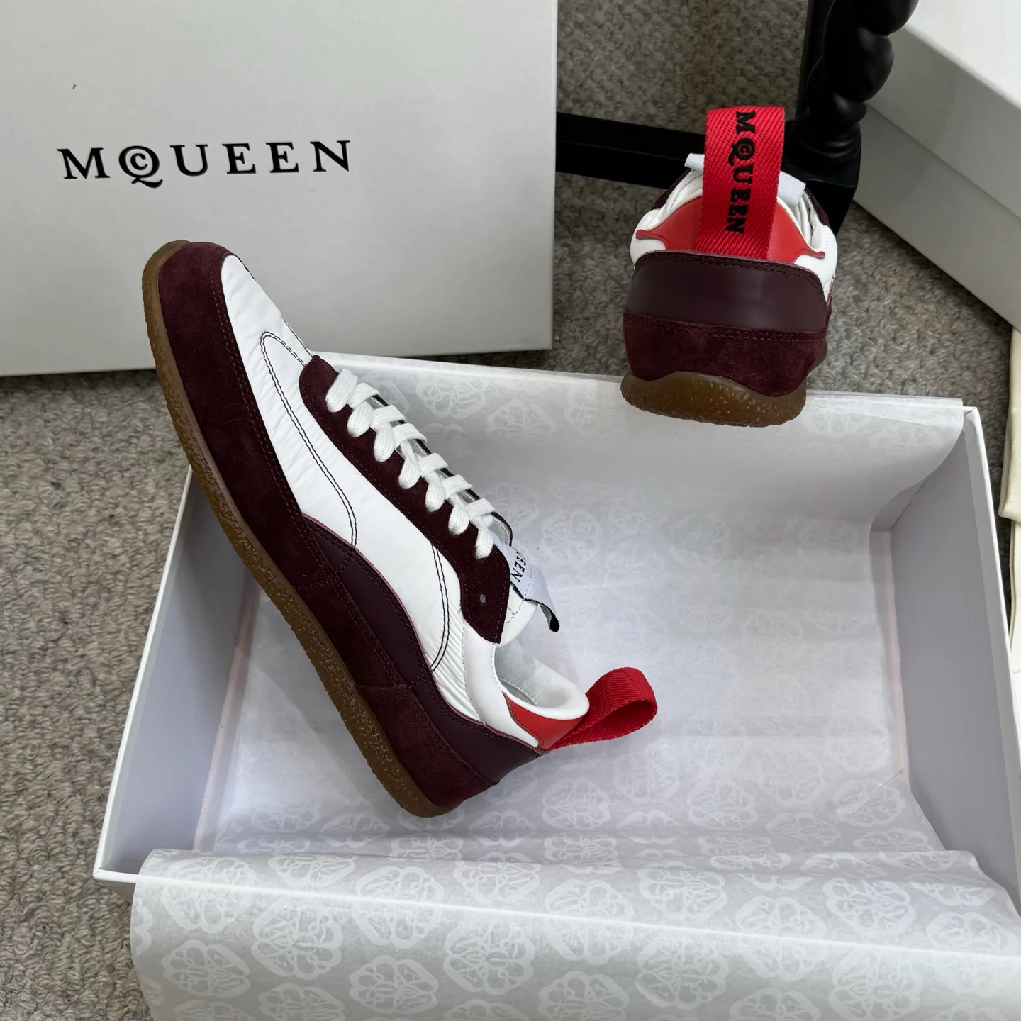 Кроссовки Женские Alexander Mcqueen 3139355