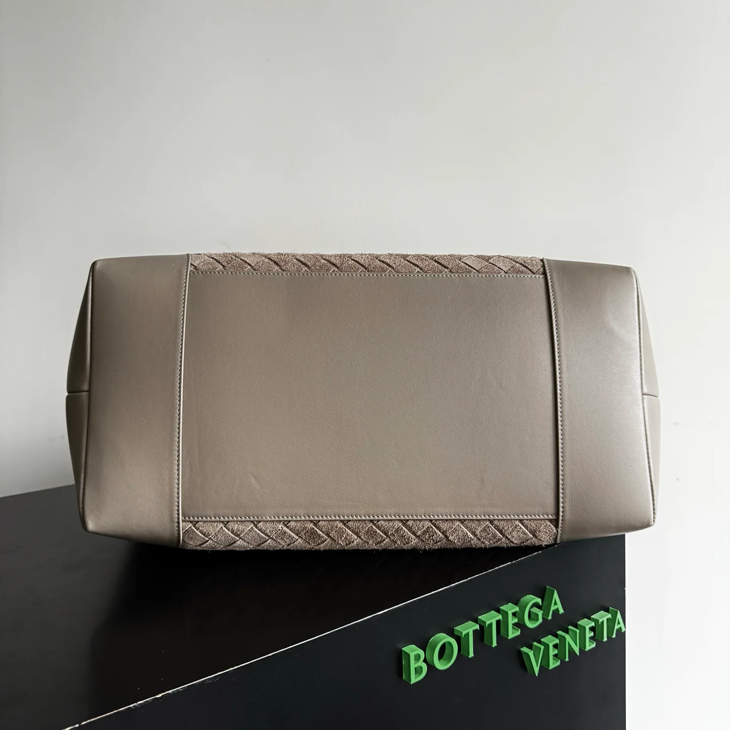 Классические Сумки Женские Bottega Veneta 11386894