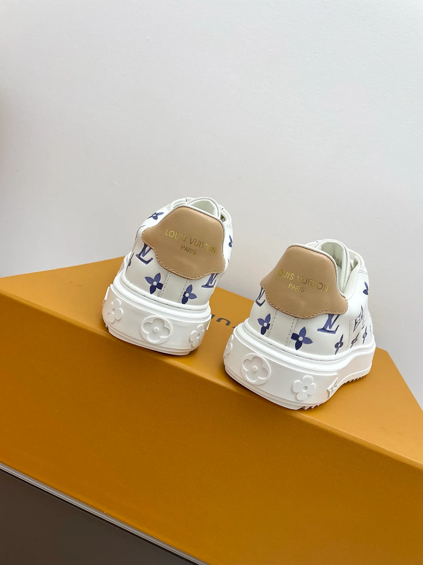Кеды Женские Louis Vuitton 490997