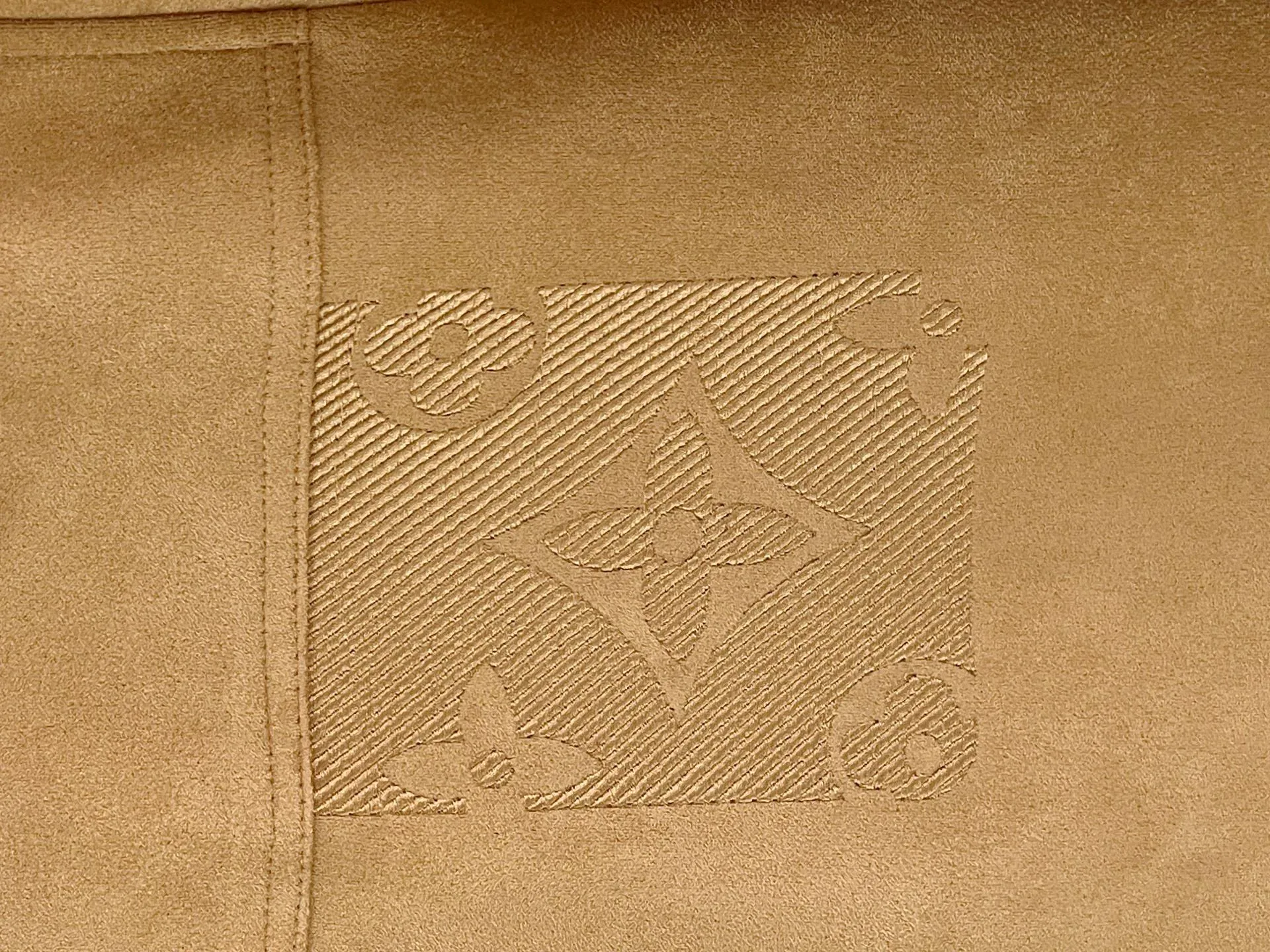 Куртки И Пуховики Женские Louis Vuitton 1624268