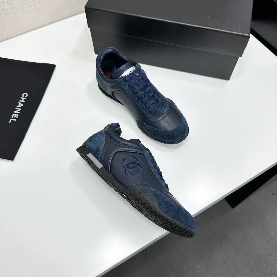 Кроссовки Женские Chanel 18083877