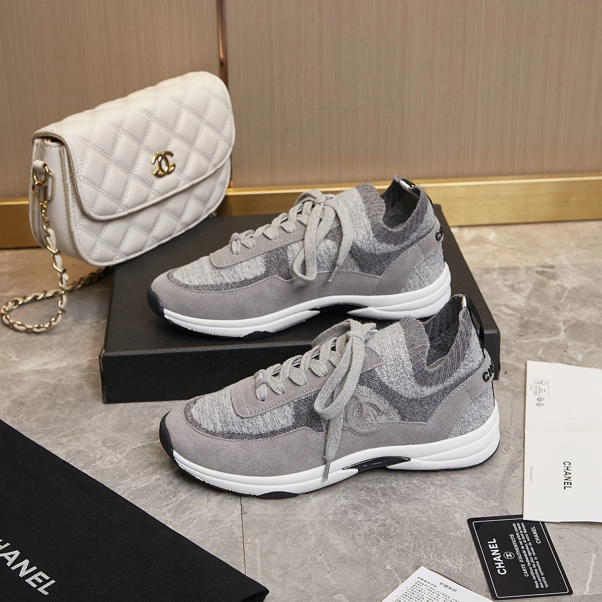 Кроссовки Женские Chanel 1268457