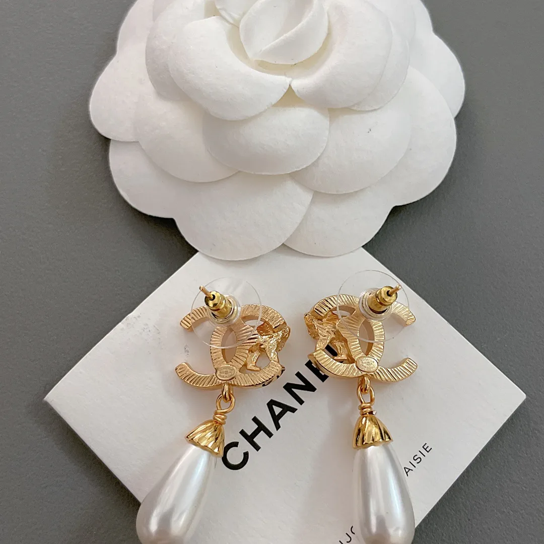 Бижутерия Chanel 11465456
