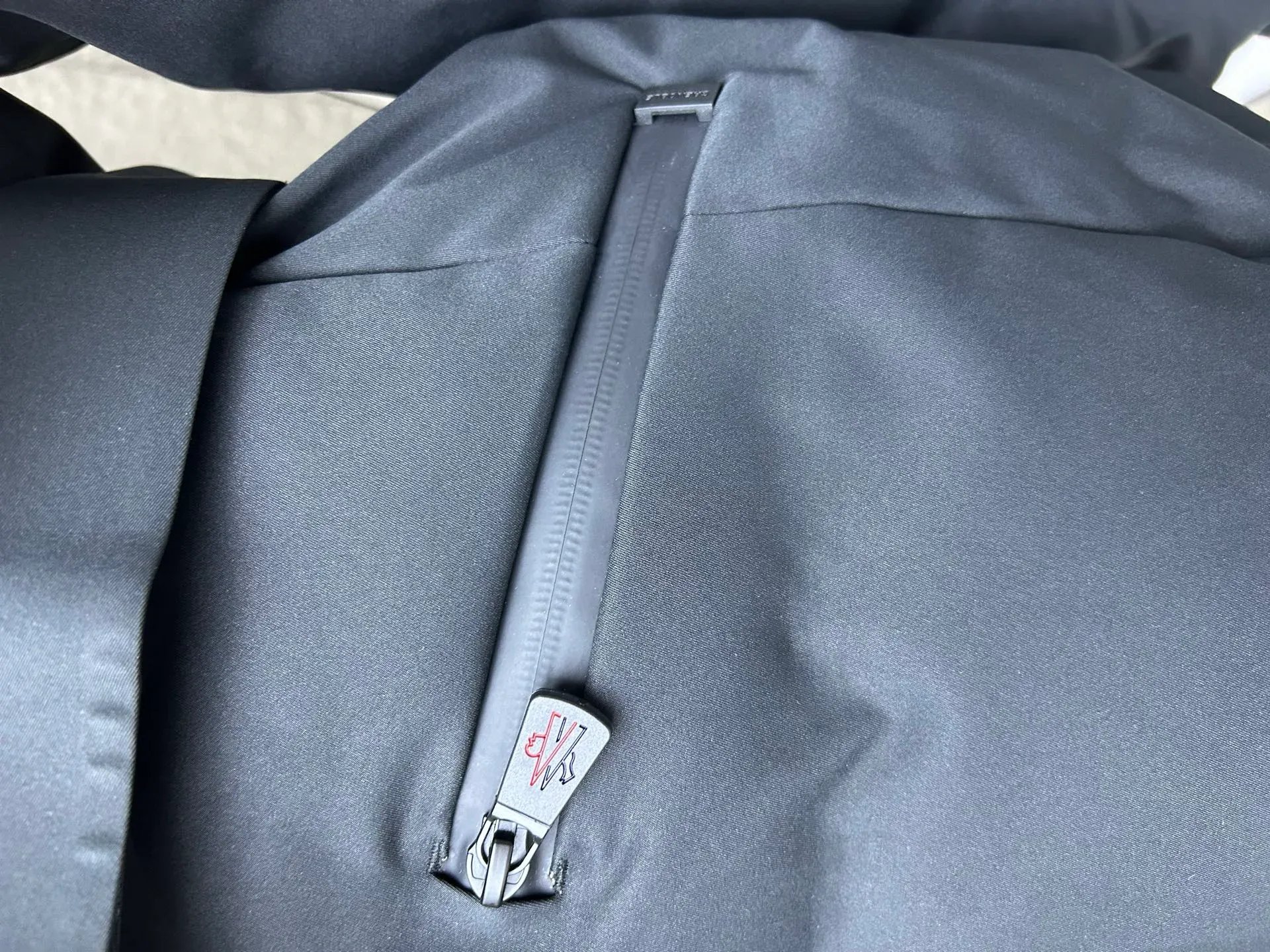 Куртки И Пуховики Женские Moncler 497122