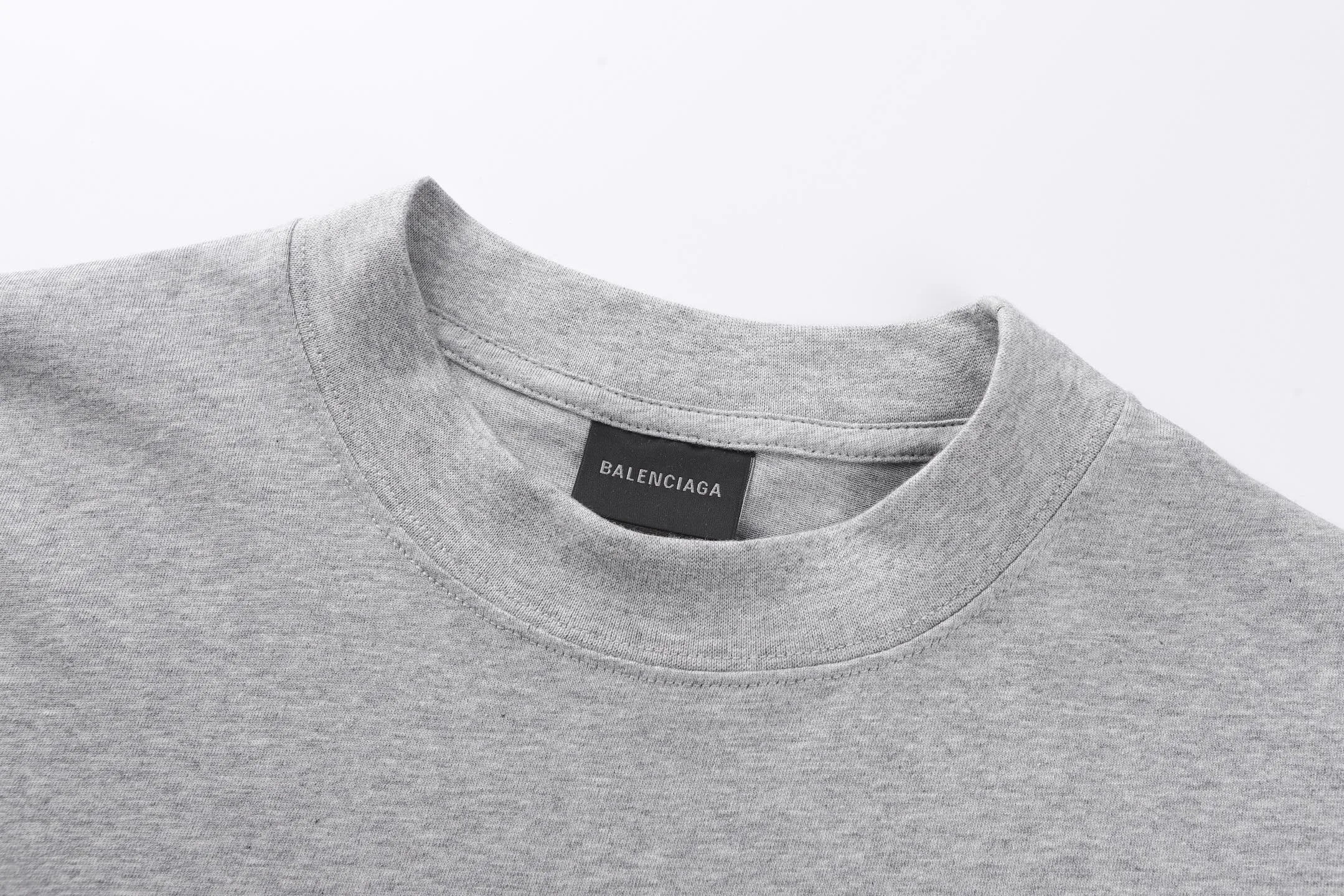 Футболки Женские Balenciaga 13184901