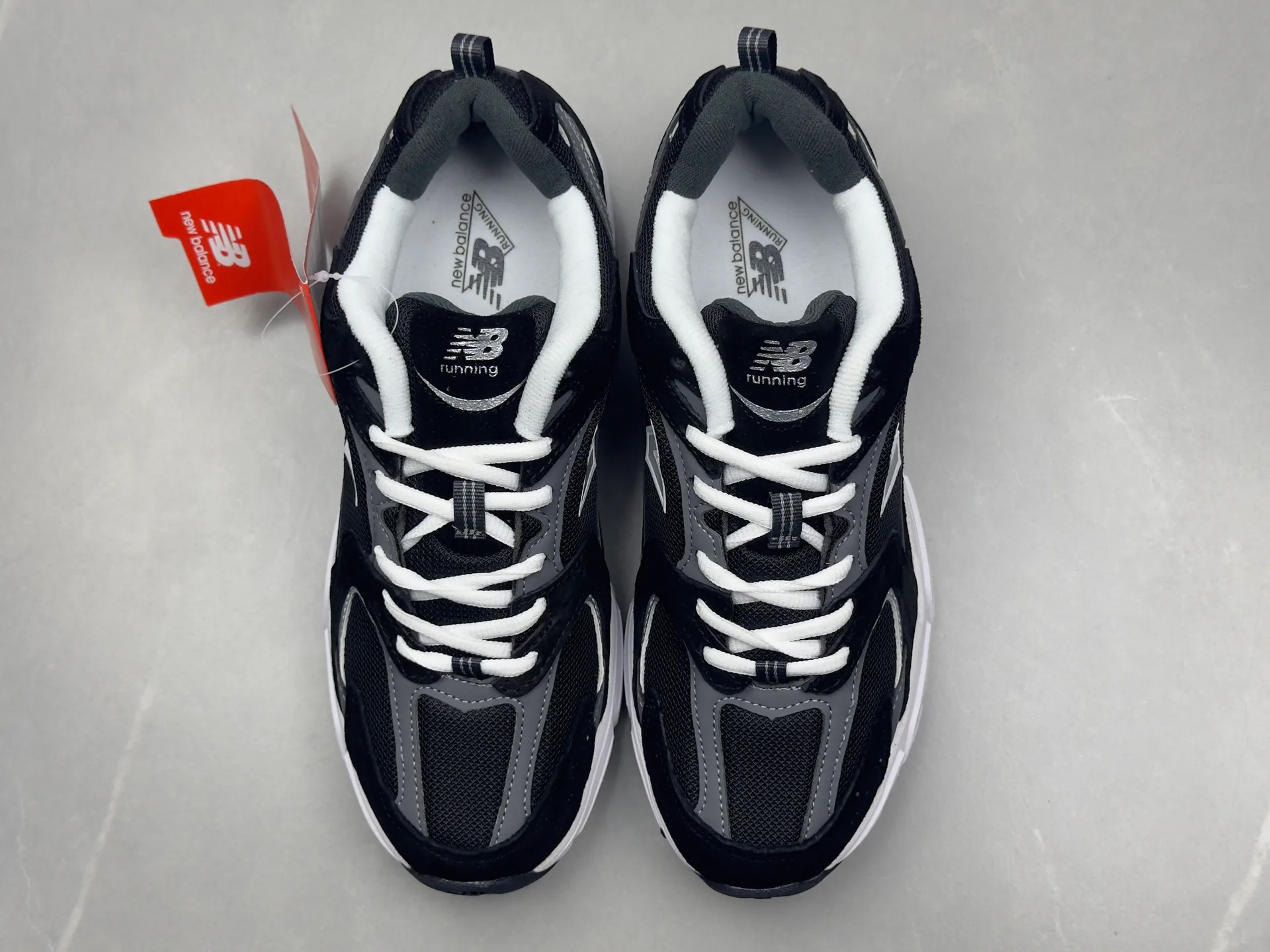 Кроссовки Женские New Balance 34900