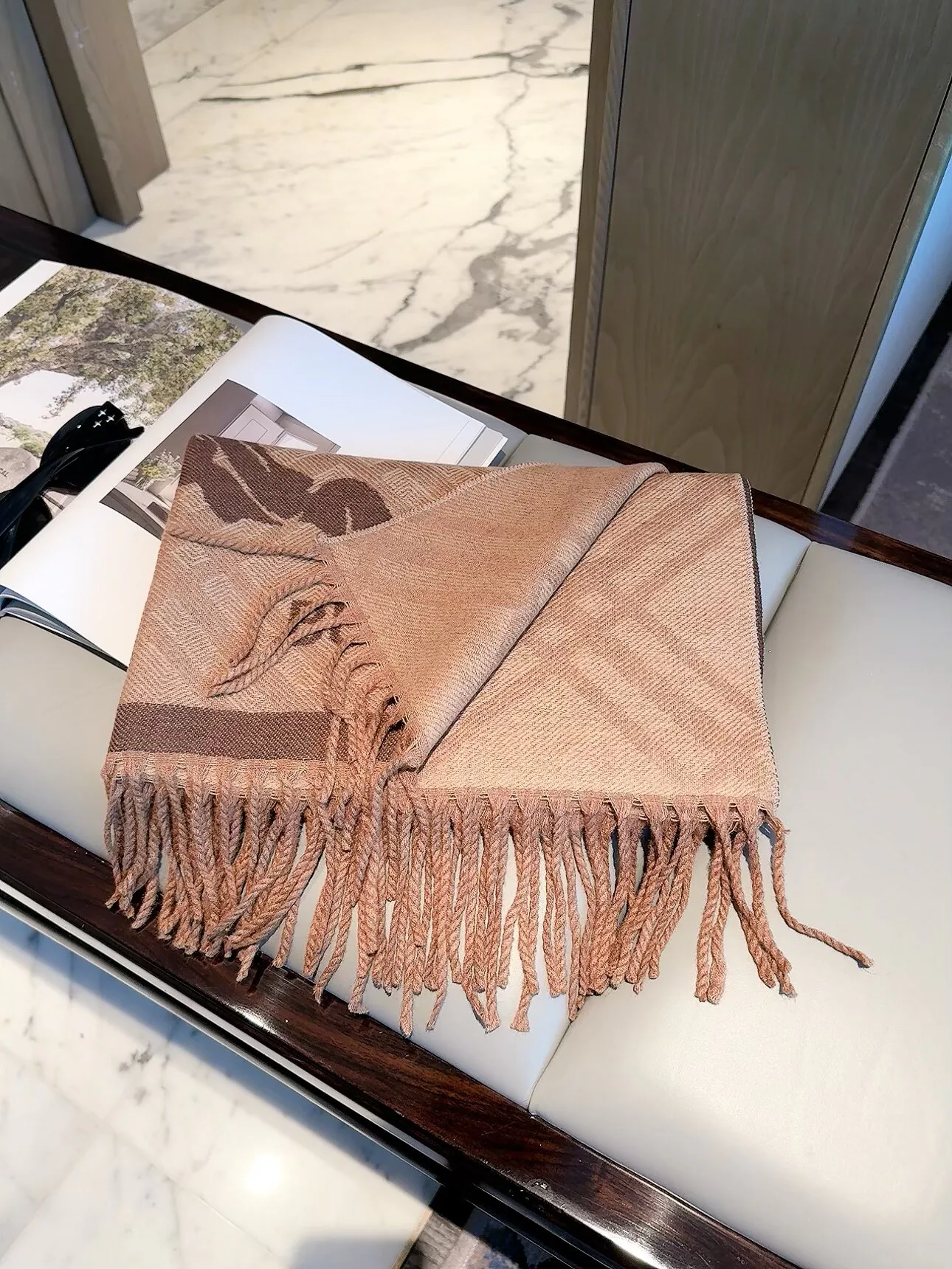 Шарфы Burberry 18003025