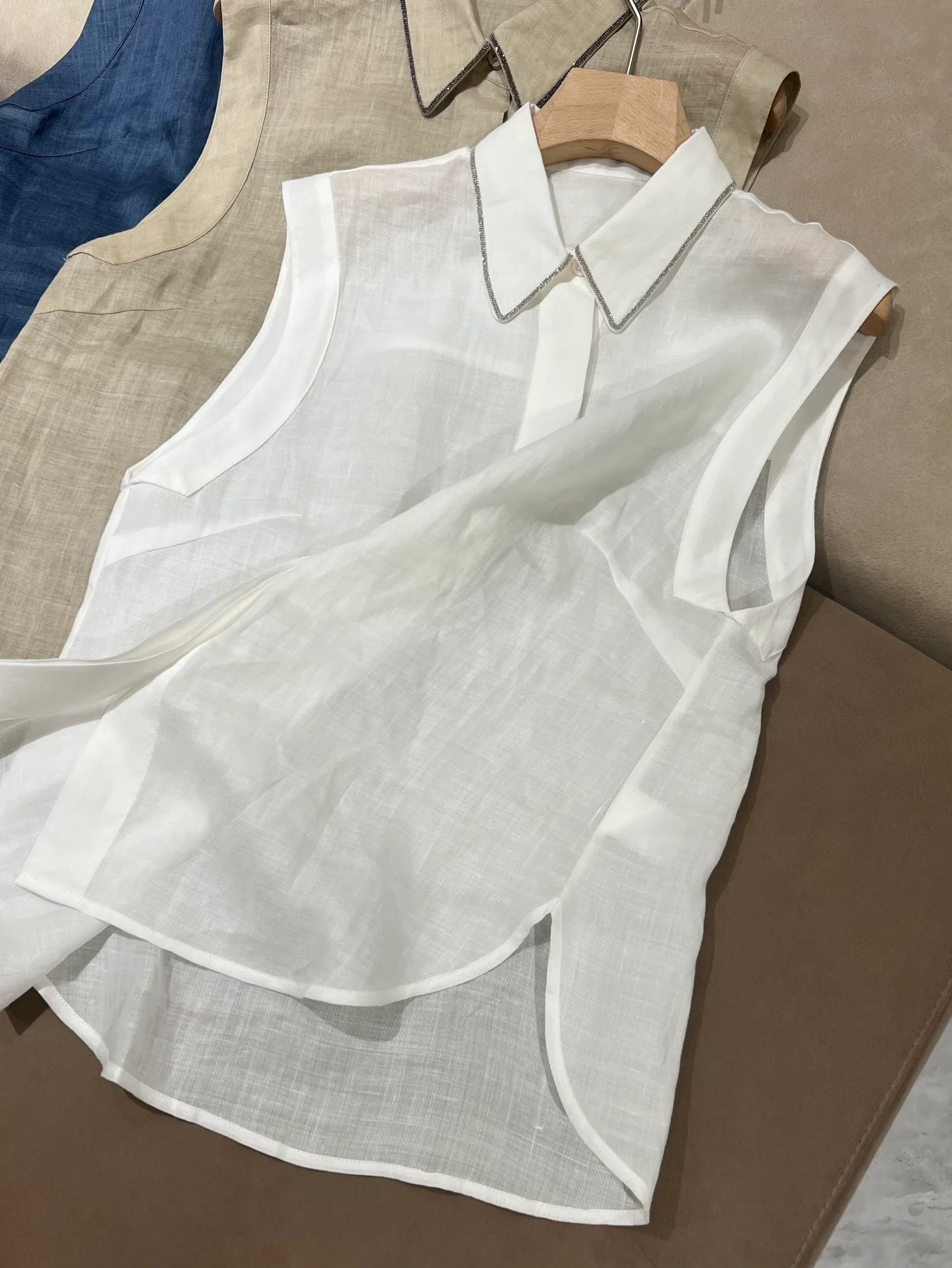Жилеты Женские Brunello Cucinelli 13397399