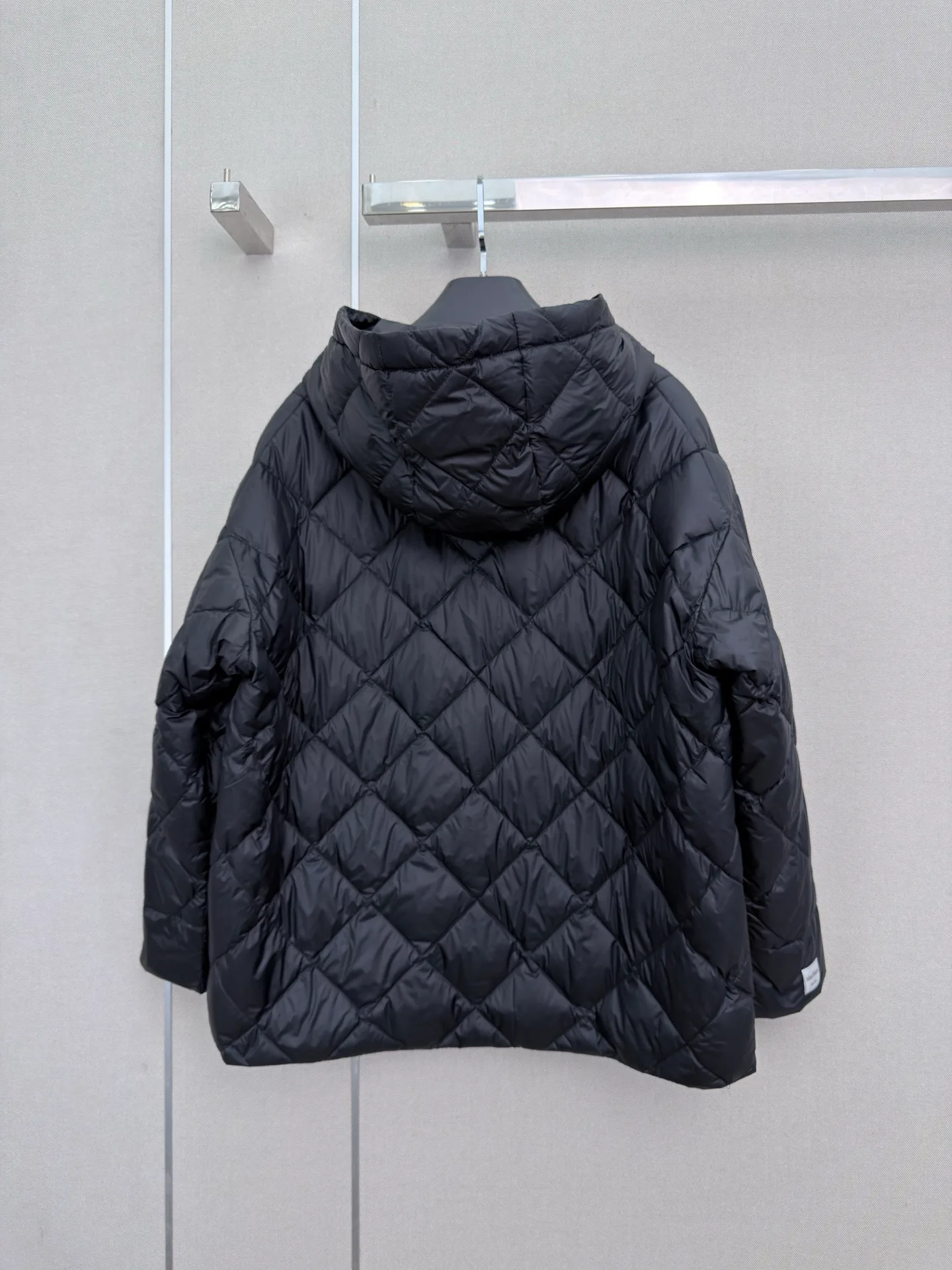 Куртки И Пуховики Женские Max Mara 18108352