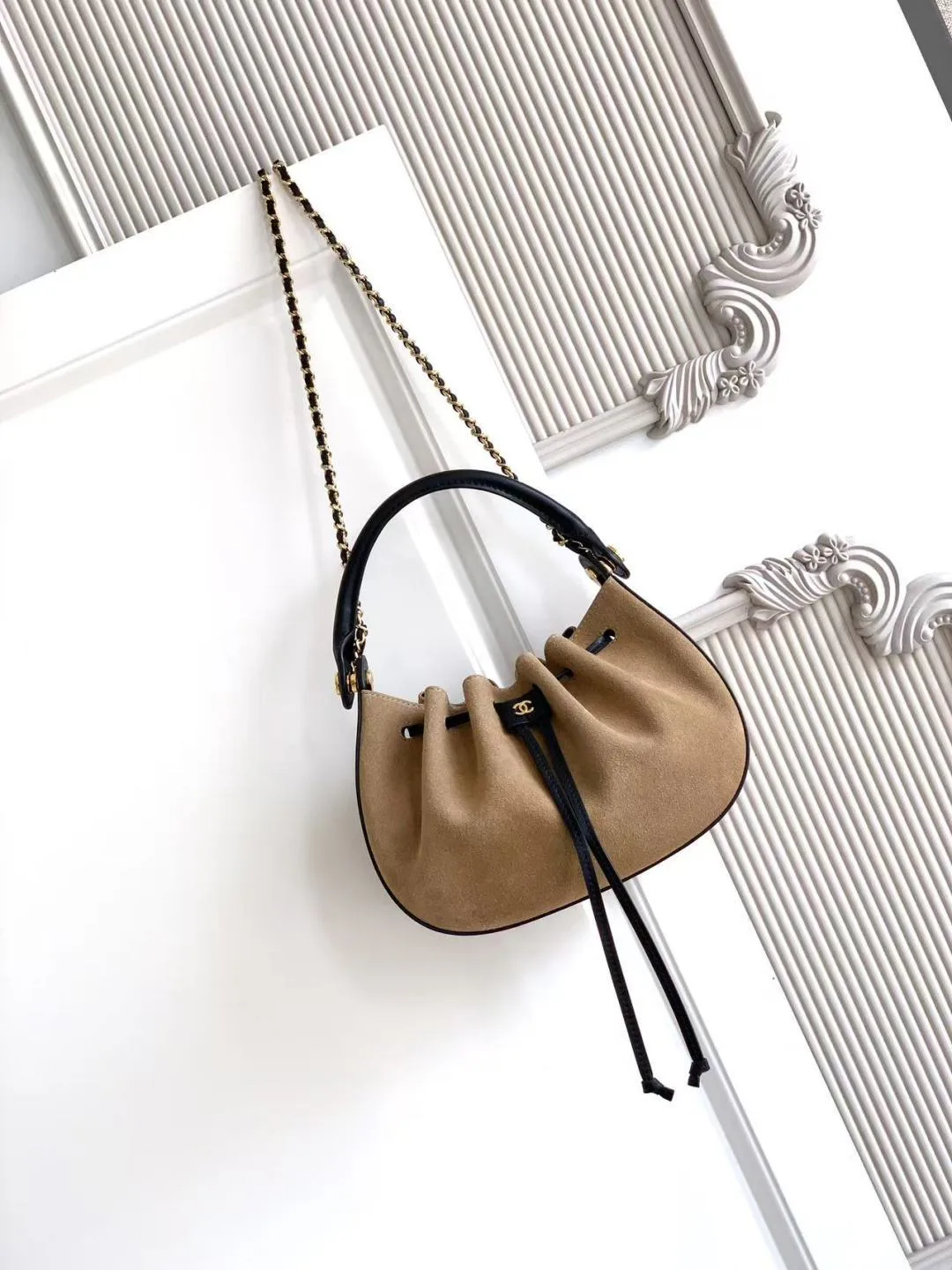 Классические Сумки Женские Chanel 18058123