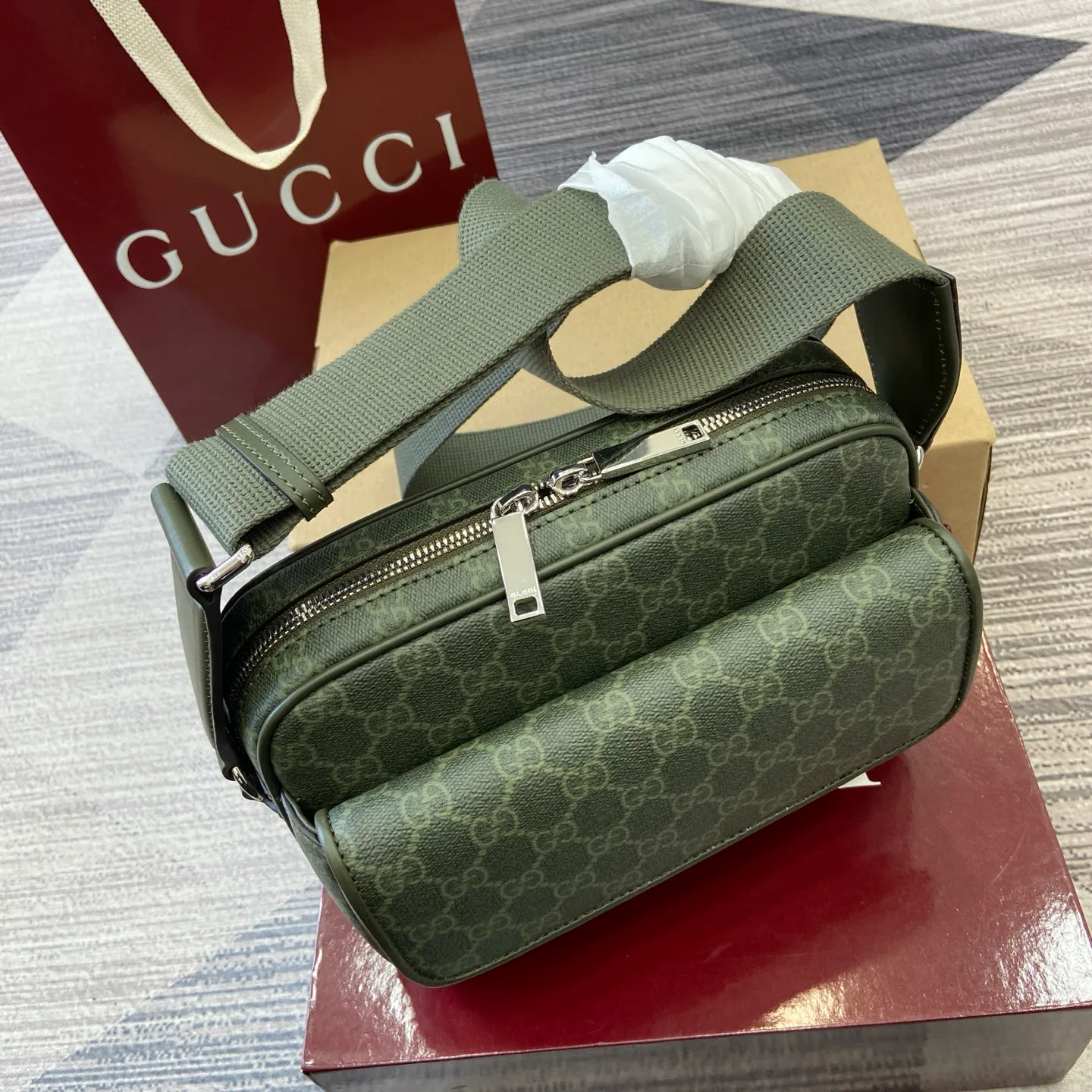 Классические Сумки Женские Gucci 11488763