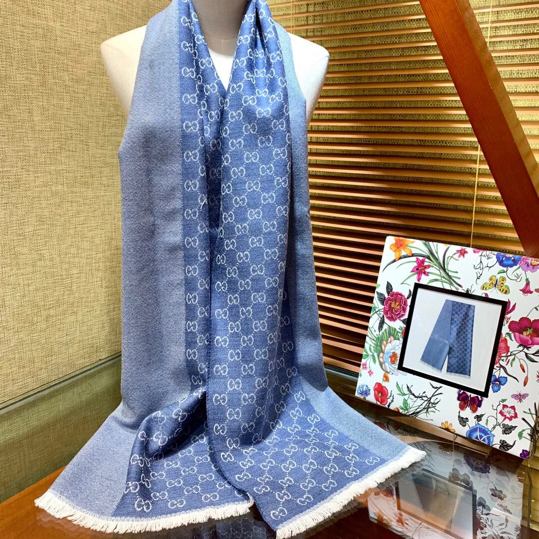 Шарфы Gucci 1732787