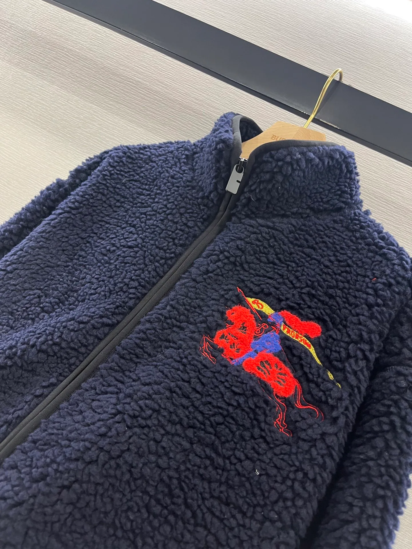 Куртки И Пуховики Женские Burberry 1273189