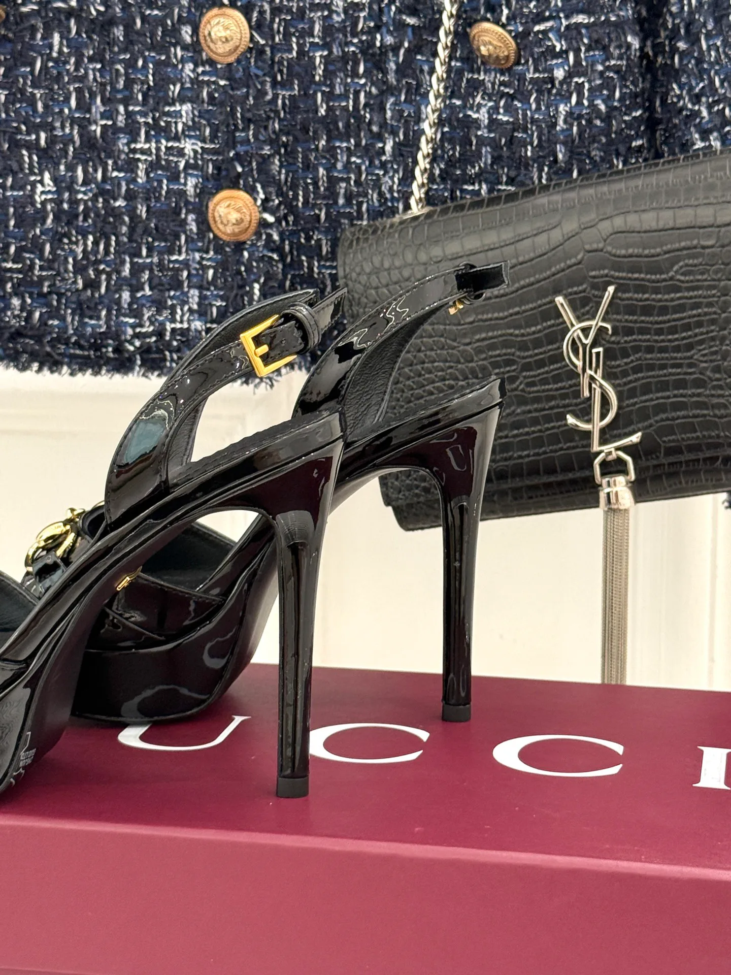 Босоножки Женские Gucci 17646536