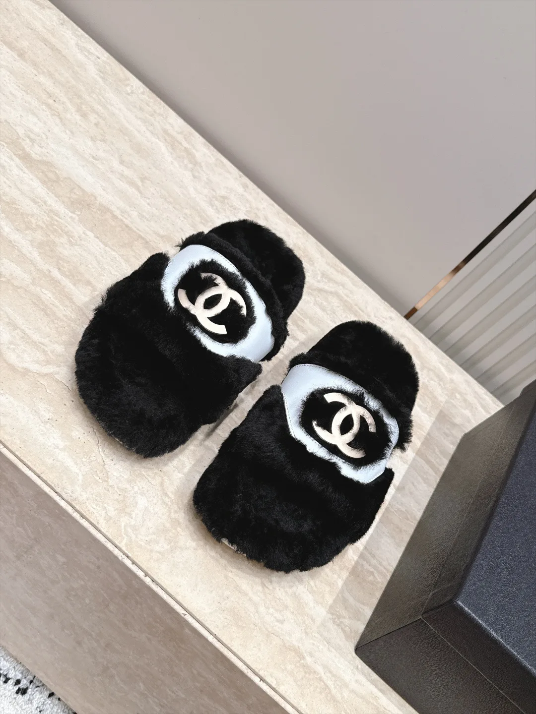 Тапочки Женские Chanel 18266283