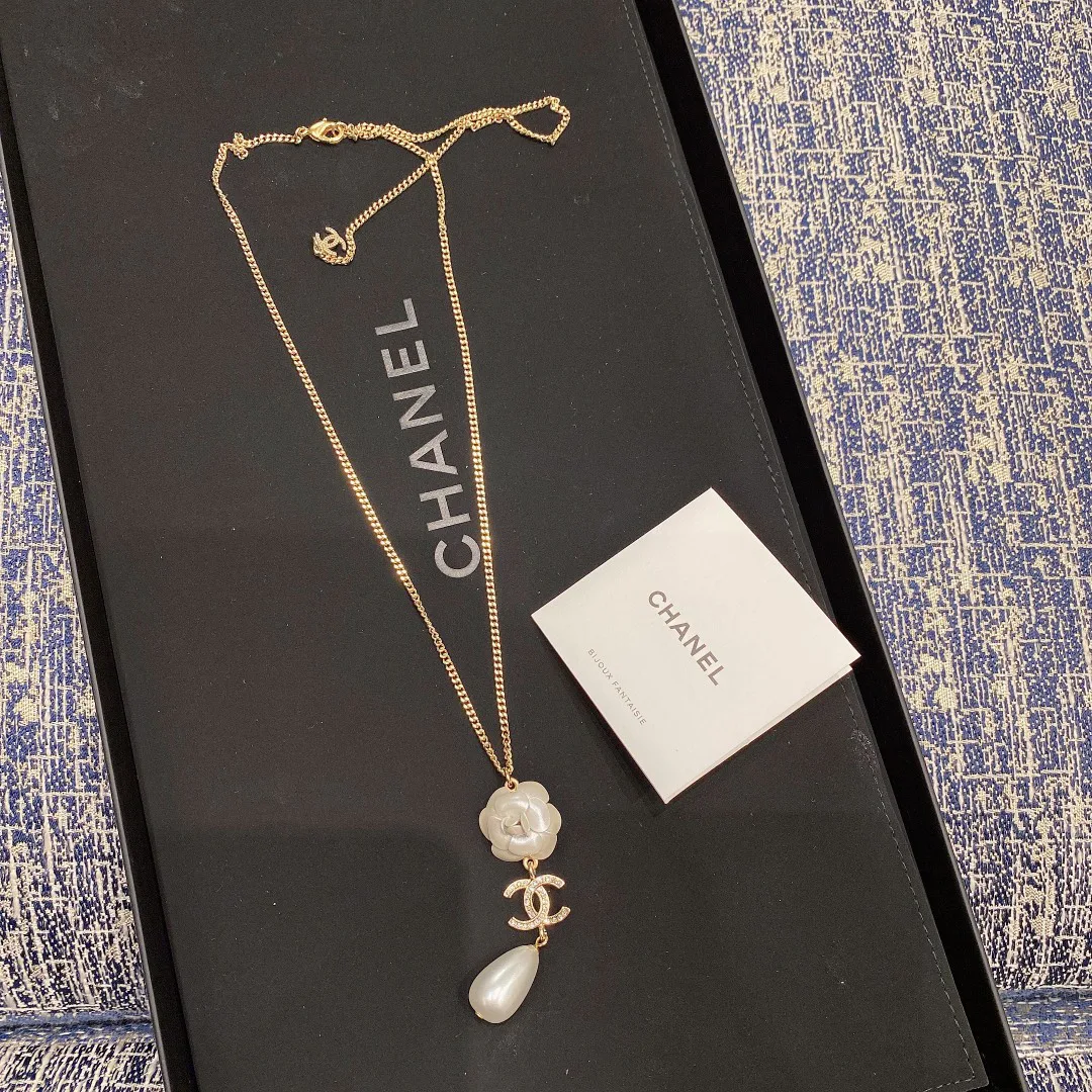 Бижутерия Chanel 1061597