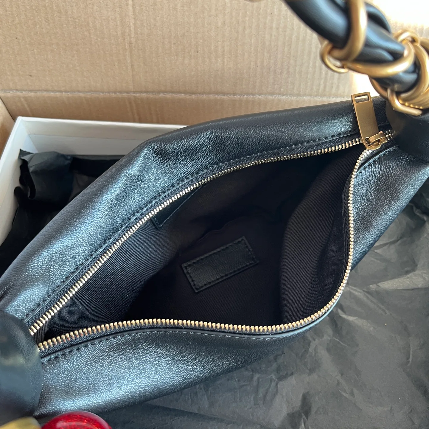 Классические Сумки Женские Saint Laurent 11886273