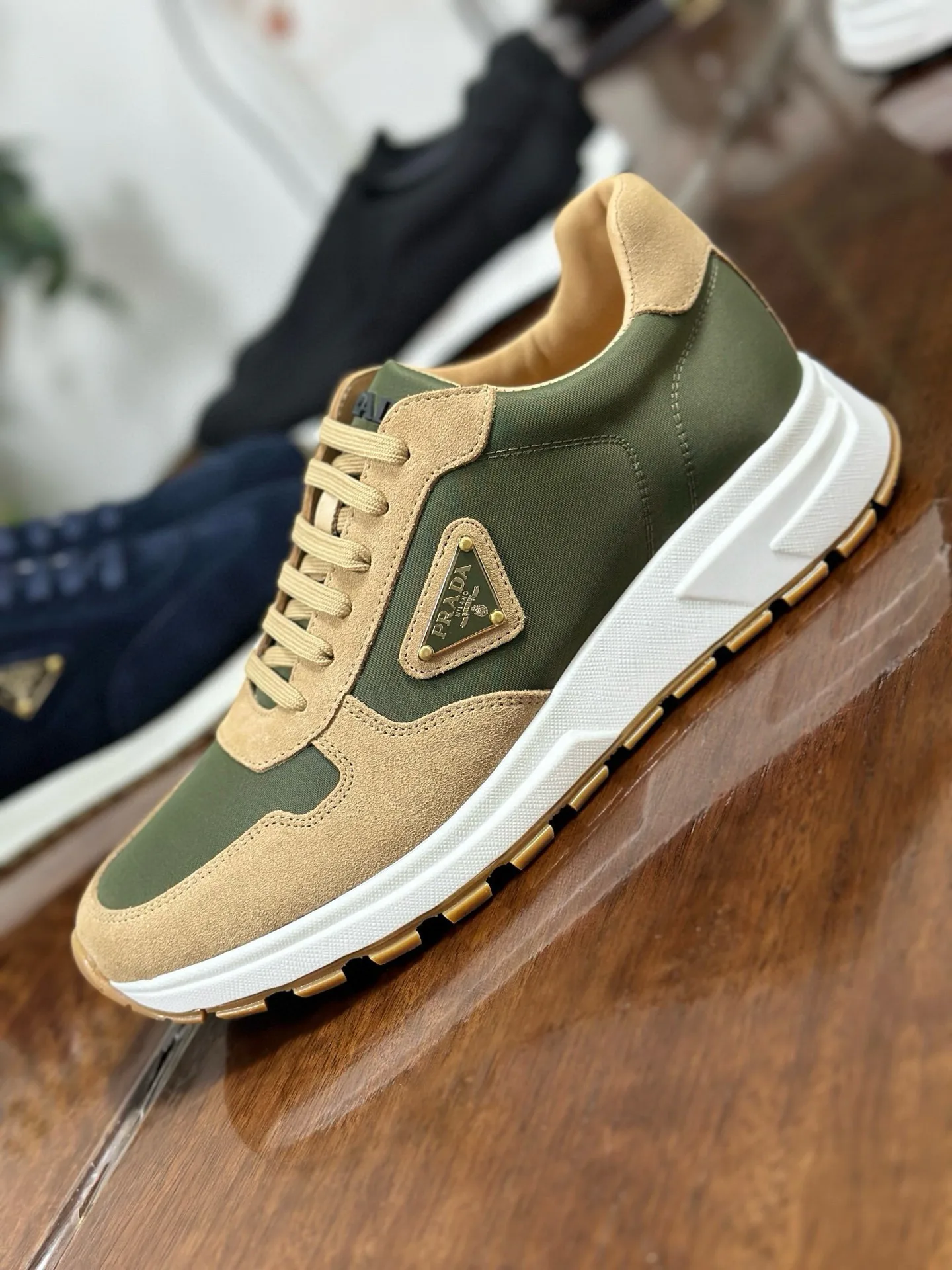 Кроссовки Мужские Prada 15520