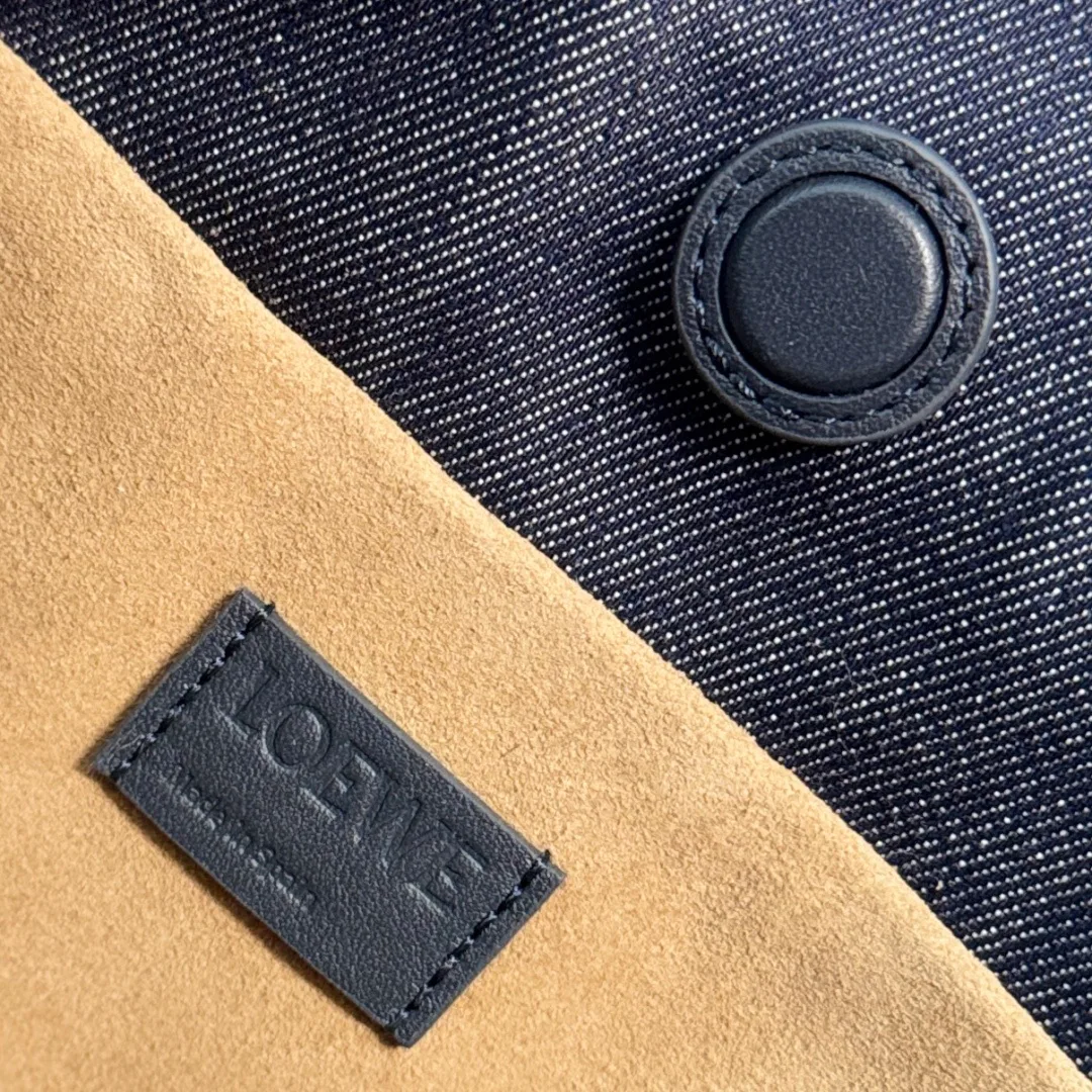 Клатчи Женские Loewe 13174373